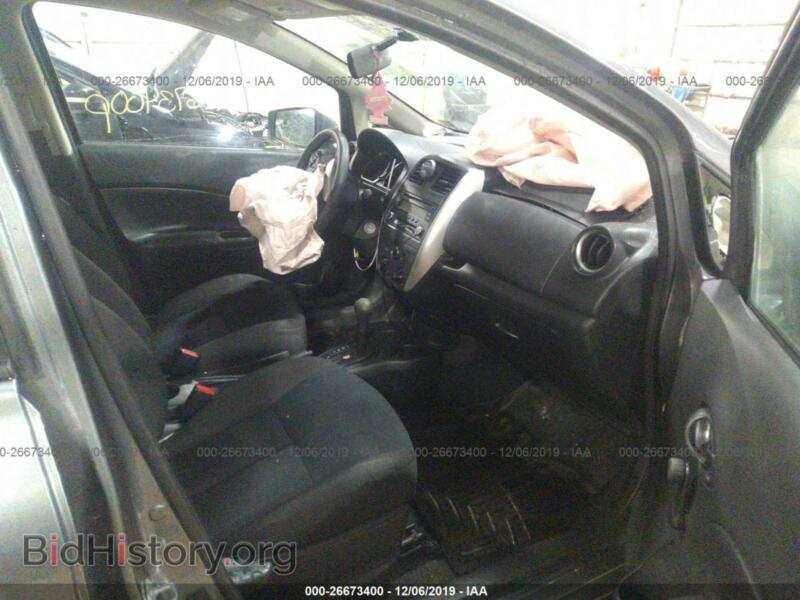 2016 Nissan VERSA NOTE (VIN 3N1CE2CP5GL395800) — фото 5 из 11