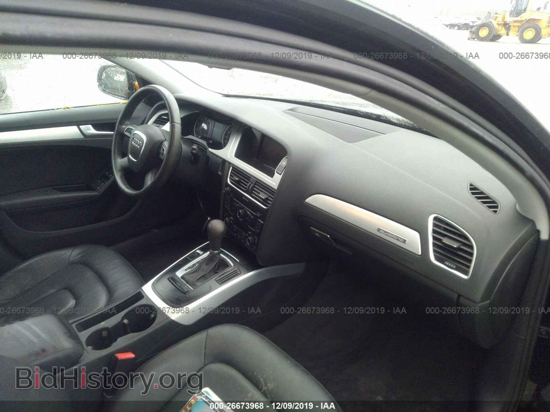 2010 AUDI A4 - VIN: WAUFFBFL0AN064160 - Фото 5