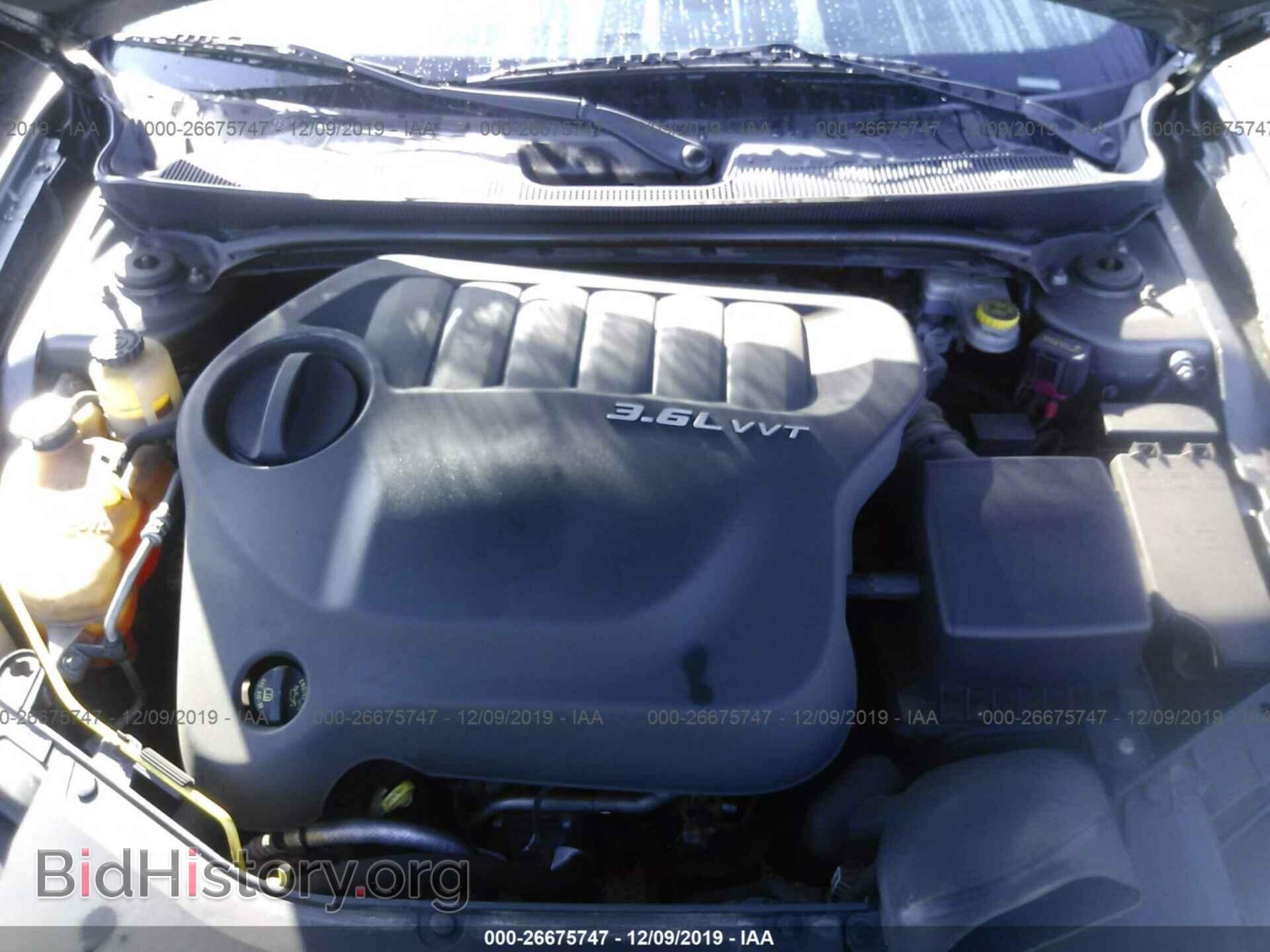 2012 CHRYSLER 200 - VIN: 1C3CCBBG9CN173974 - Фото 10