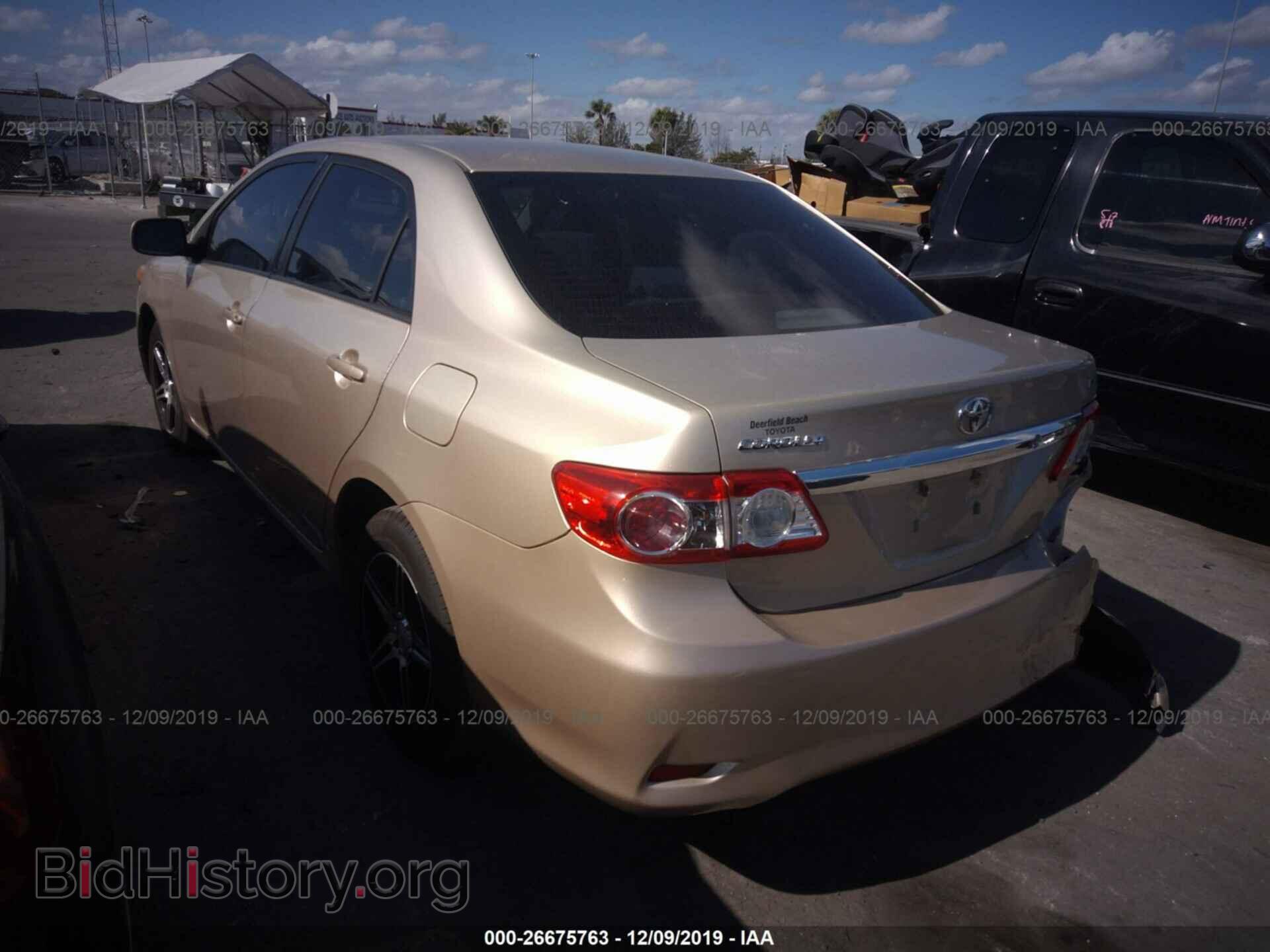 2011 TOYOTA COROLLA - VIN: 2T1BU4EE8BC596881 - Фото 3