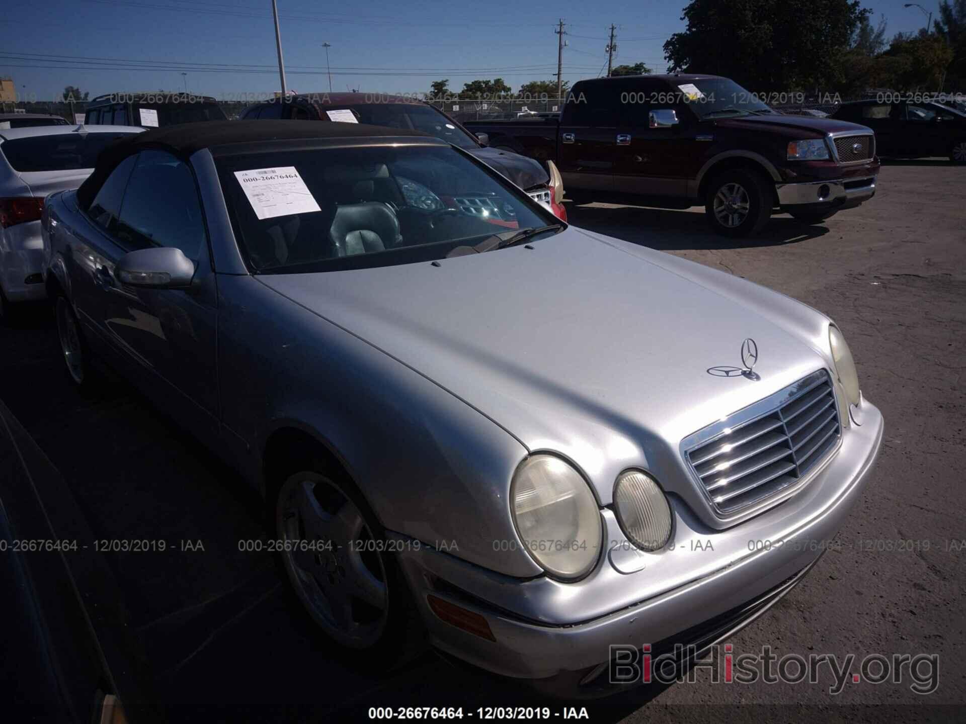 Photo WDBLK70G2YT034284 - MERCEDES-BENZ CLK 2000