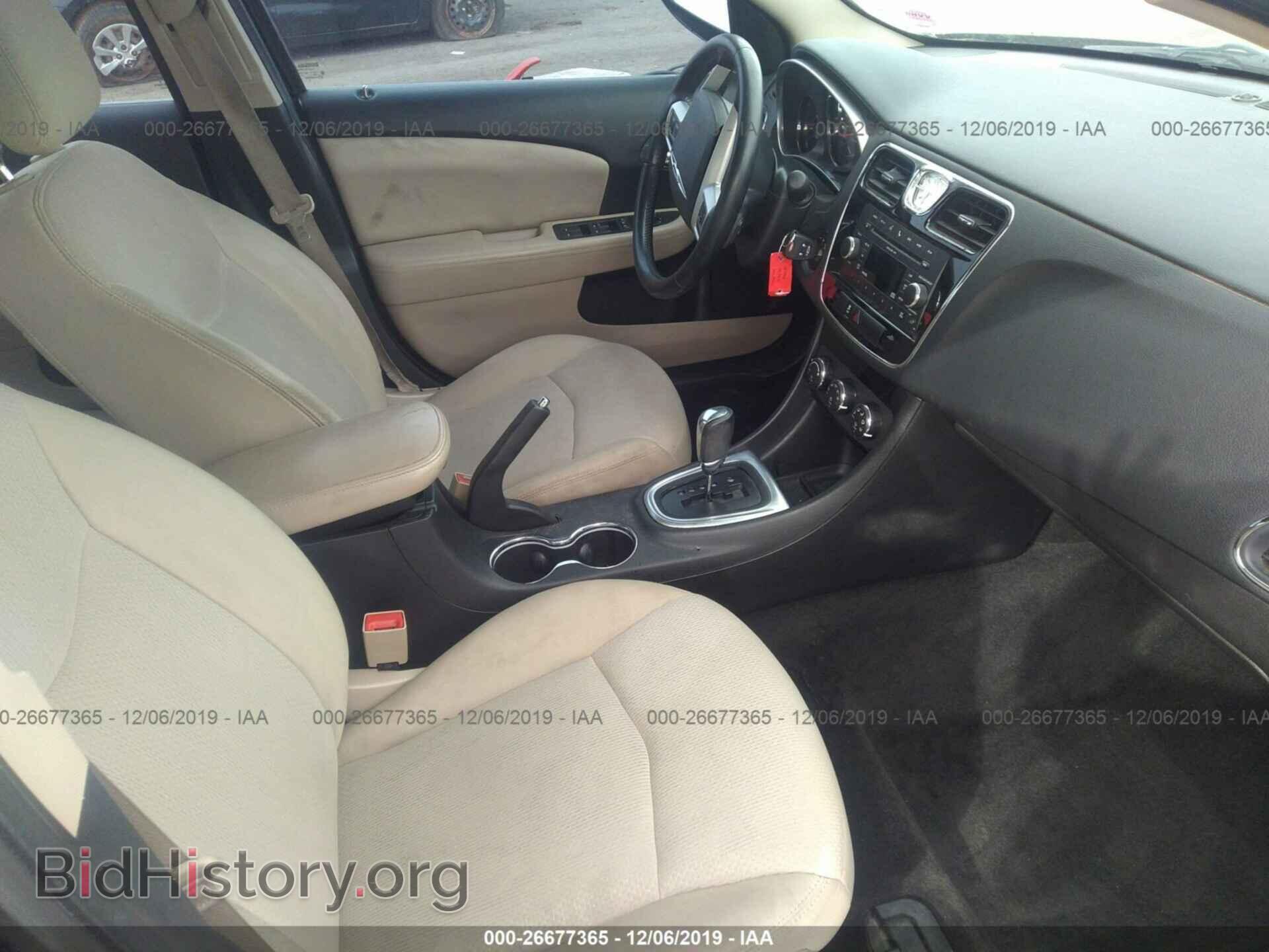 2011 CHRYSLER 200 - VIN: 1C3BC1FB5BN554871 - Фото 5