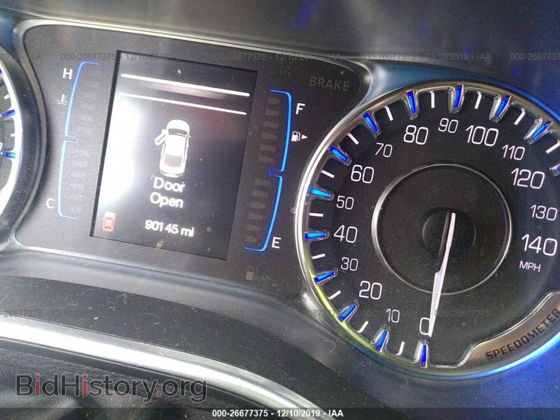 2015 CHRYSLER 200 - VIN: 1C3CCCAB0FN687342 - Фото 7