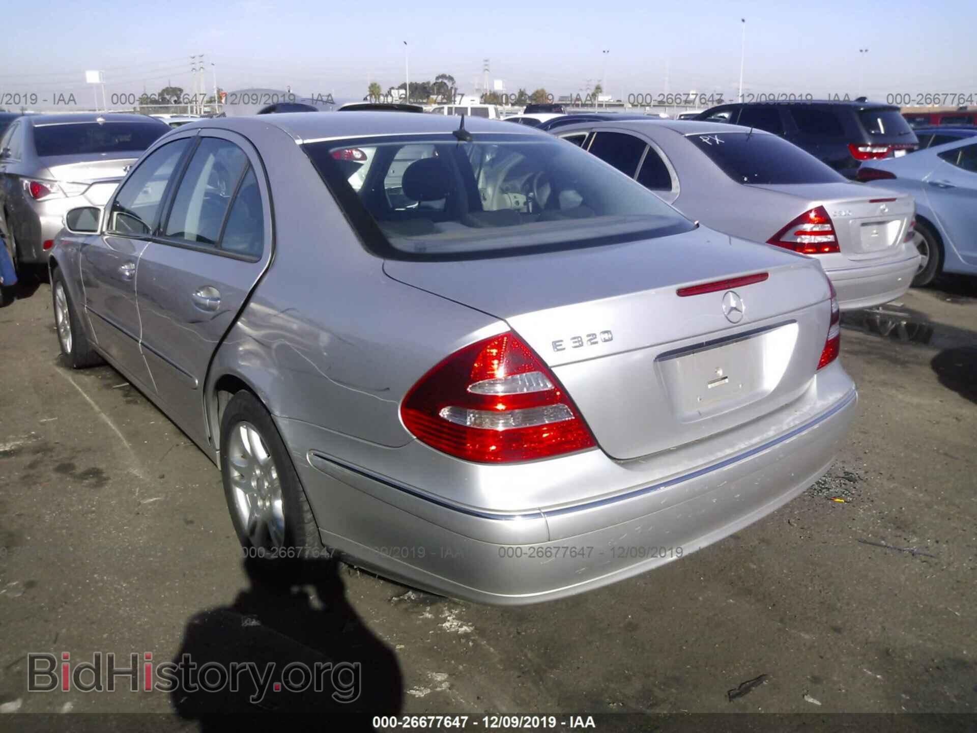2004 MERCEDES-BENZ E - VIN: WDBUF65J14A421843 - Photo 3
