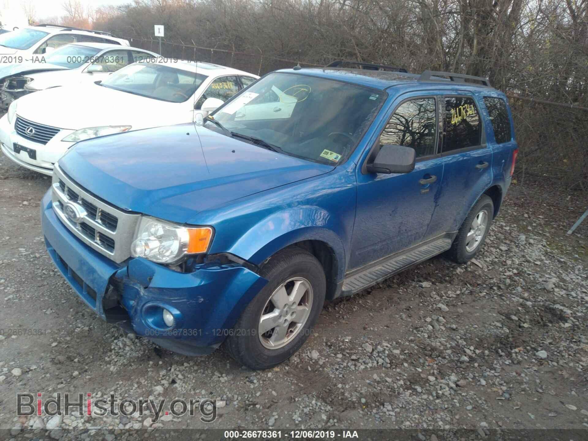 2012 Ford Escape - VIN: 1FMCU9DG6CKA93480 - Photo 2
