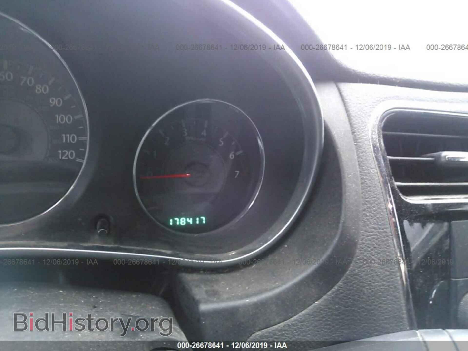 2013 CHRYSLER 200 - VIN: 1C3CCBBG2DN715403 - Photo 7