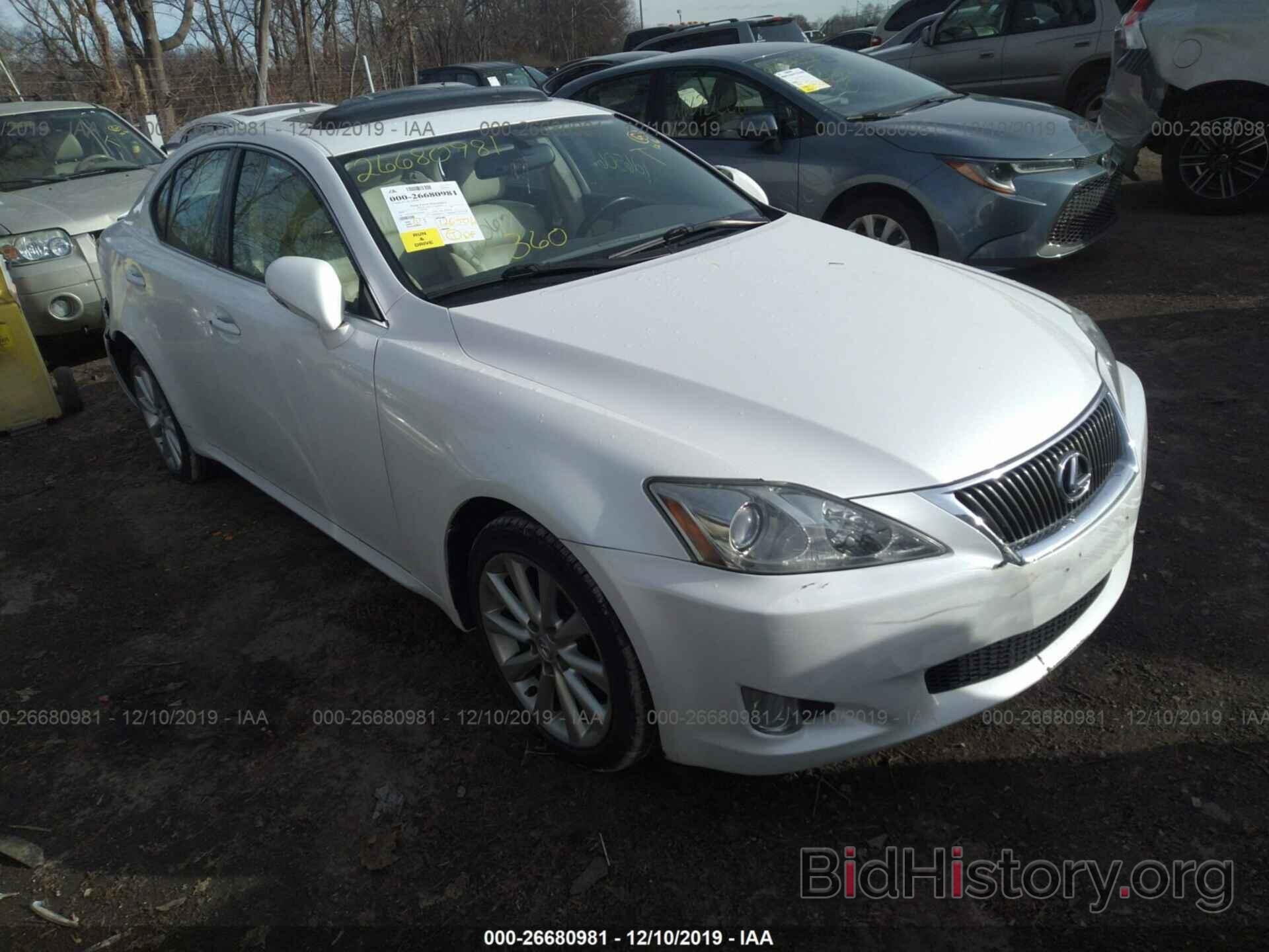 Photo JTHCK262692028820 - LEXUS IS 2009