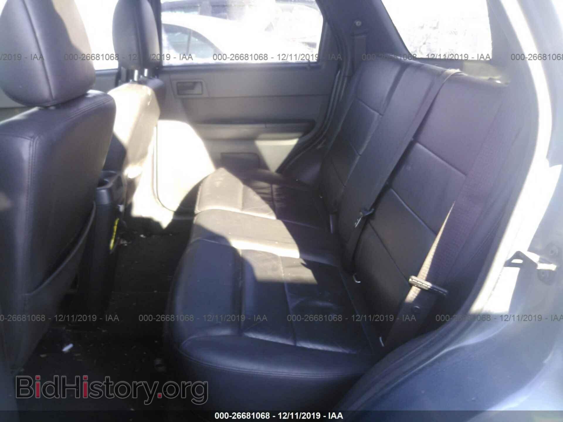 2012 Ford Escape - VIN: 1FMCU9DG5CKB51014 - Photo 8