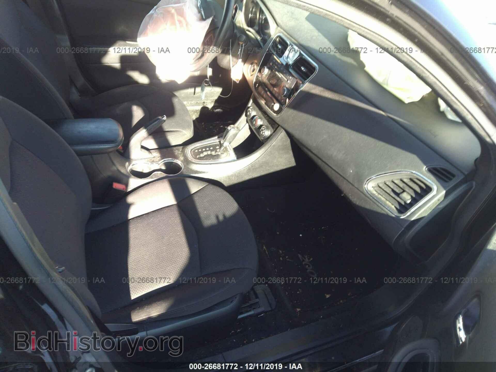 2013 CHRYSLER 200 - VIN: 1C3CCBAB9DN734102 - Photo 5
