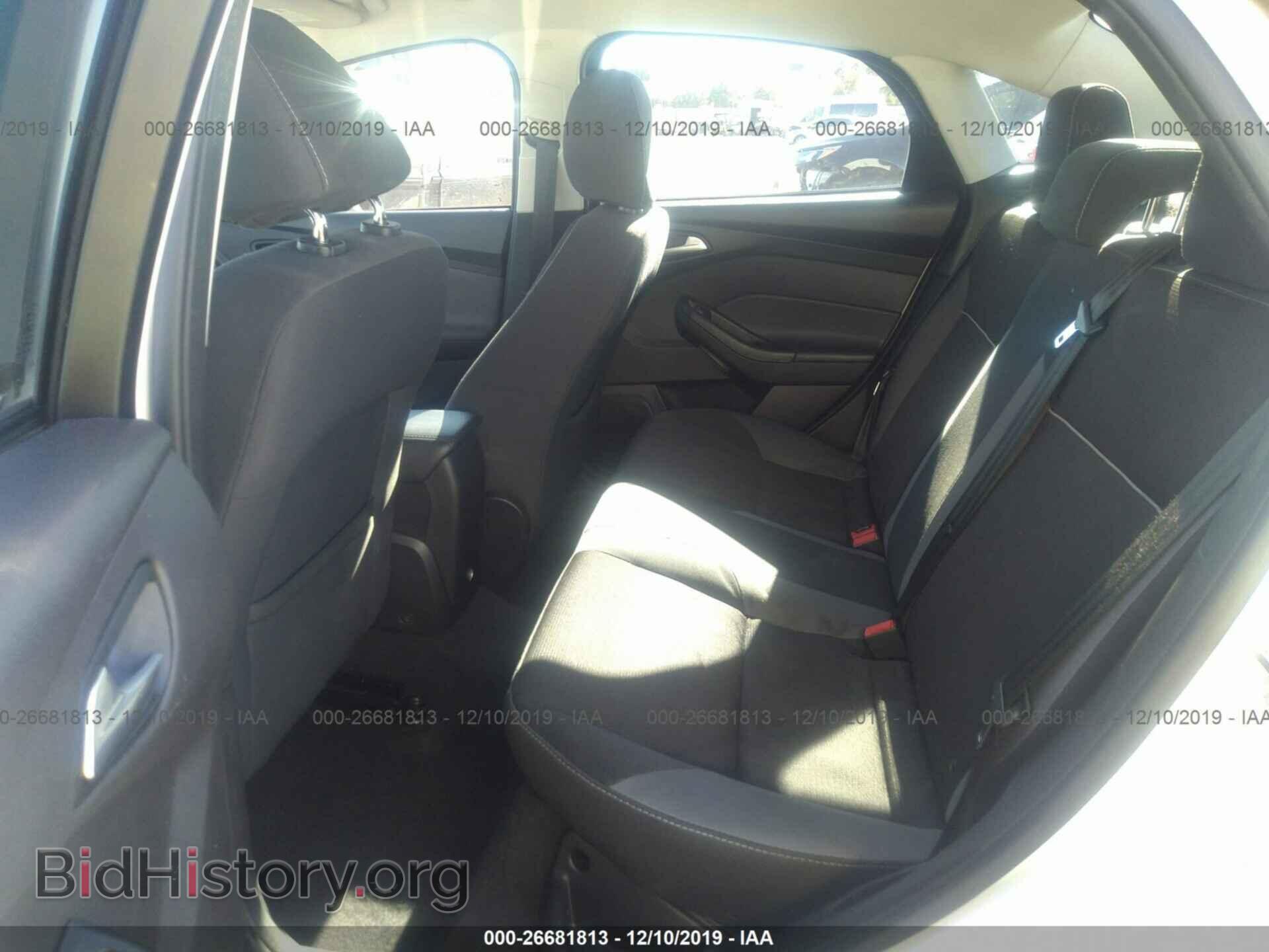 2014 Ford Focus - VIN: 1FADP3F21EL453773 - Photo 8