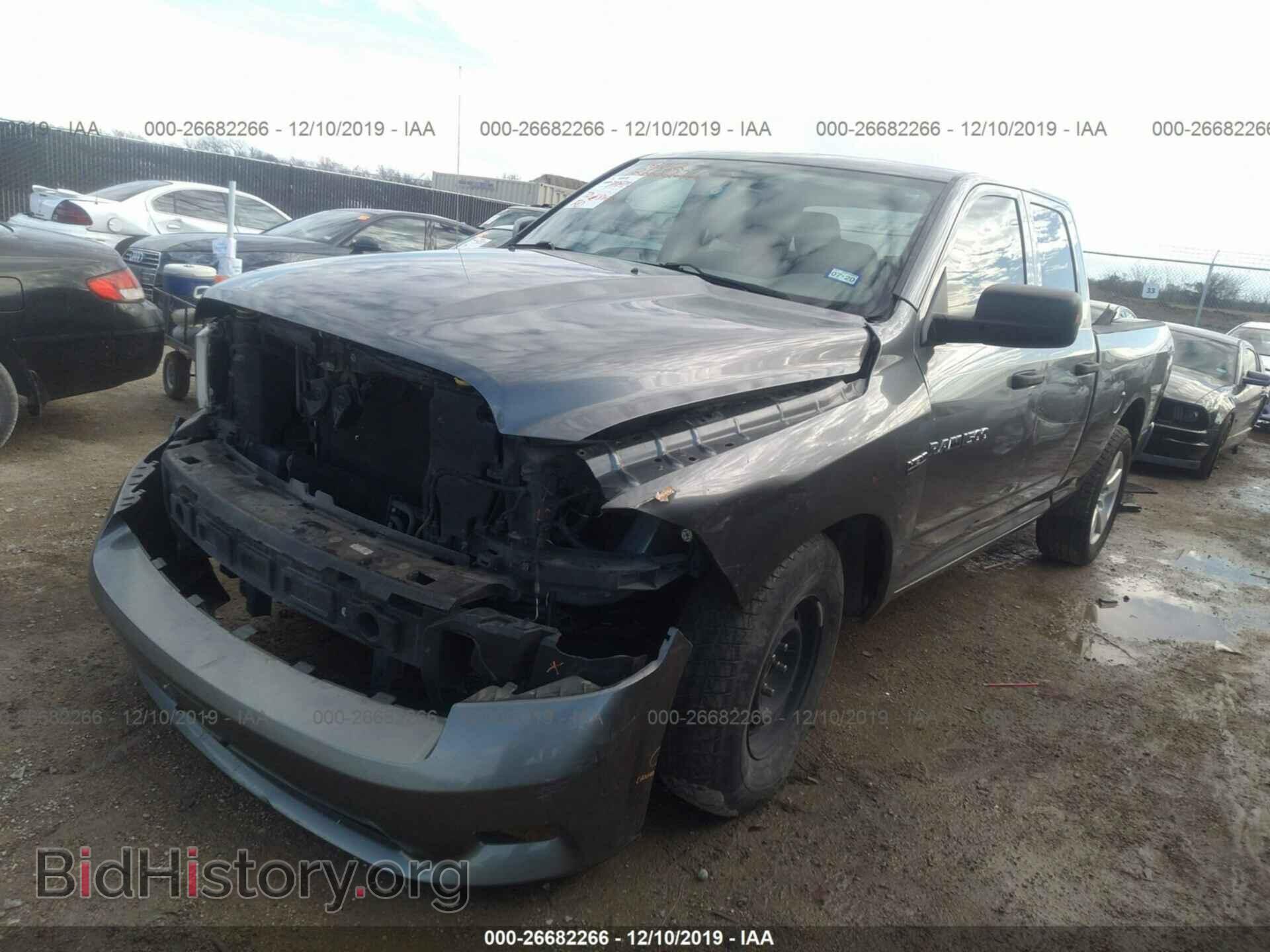 2012 Dodge RAM 1500 - VIN: 1C6RD6FT8CS281836 - Photo 2