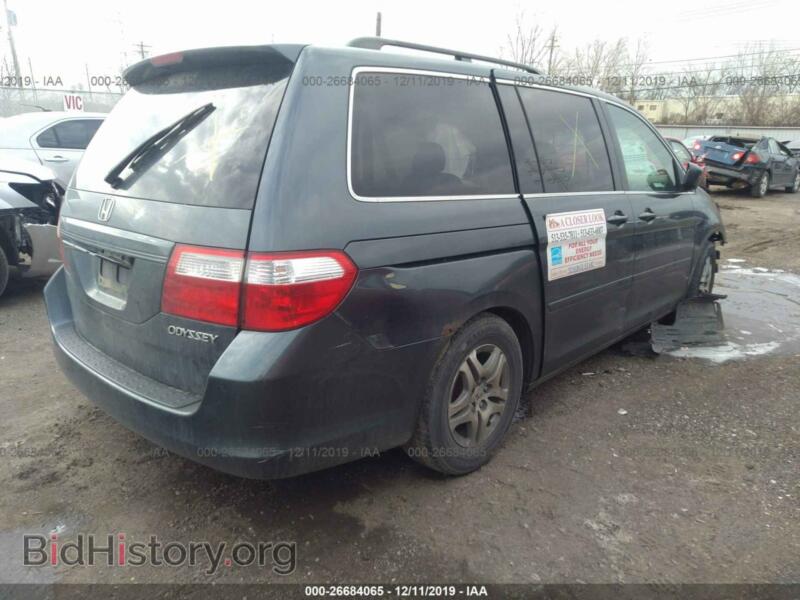 2005 Honda ODYSSEY (VIN 5FNRL38775B028310) — фото 4 из 11