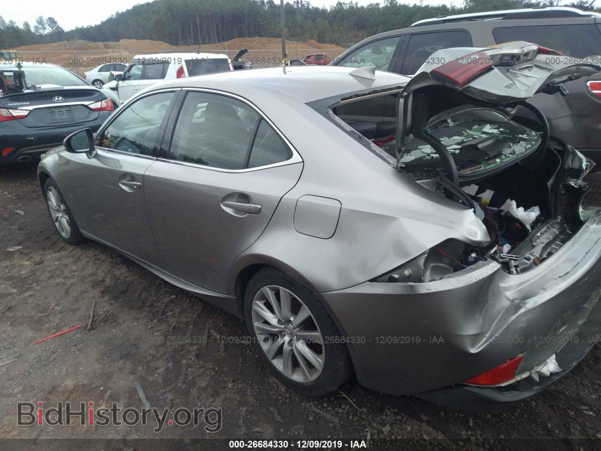 2014 LEXUS IS - VIN: JTHCF1D22E5000751 - Photo 3