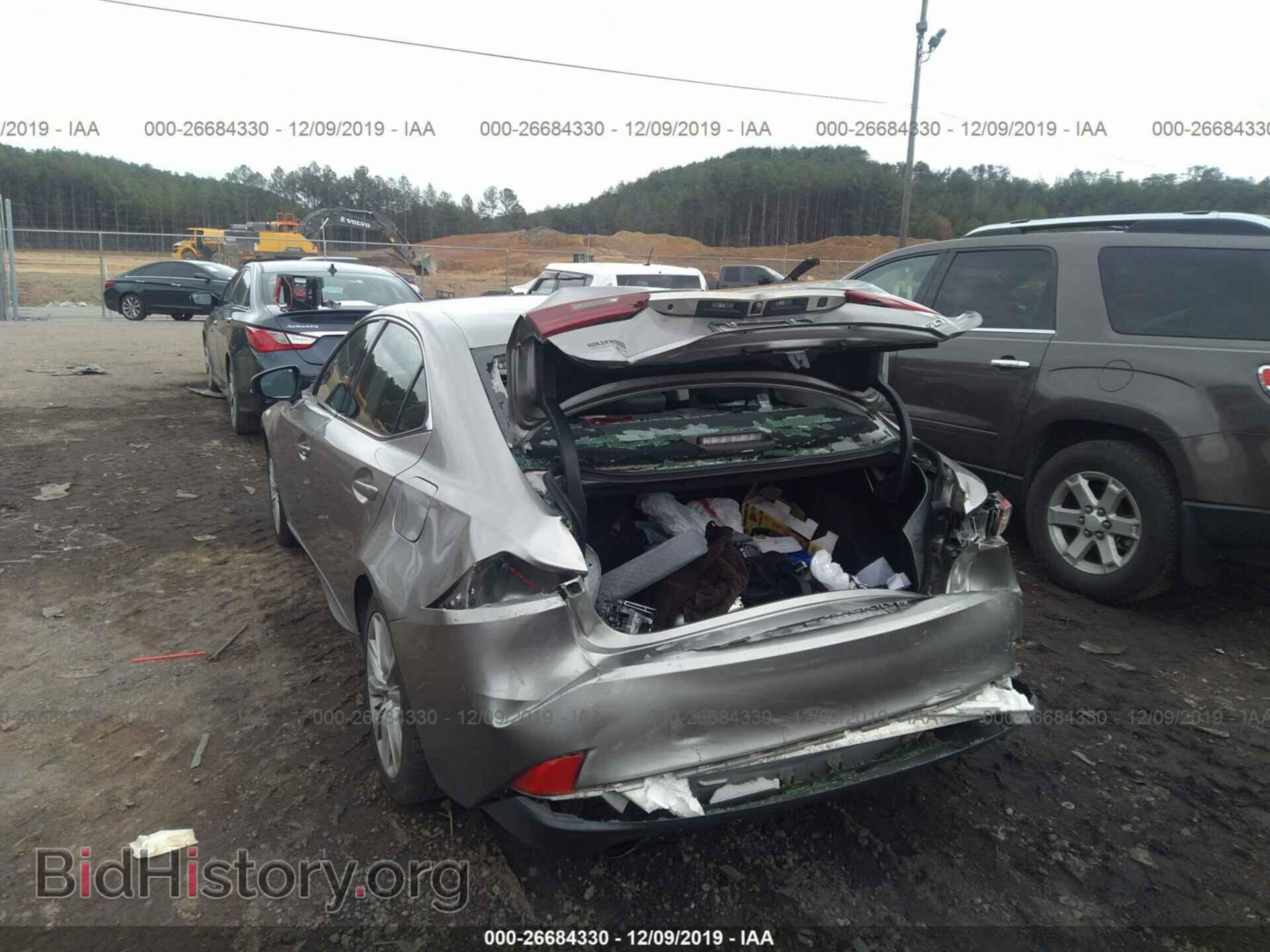 2014 LEXUS IS - VIN: JTHCF1D22E5000751 - Photo 6