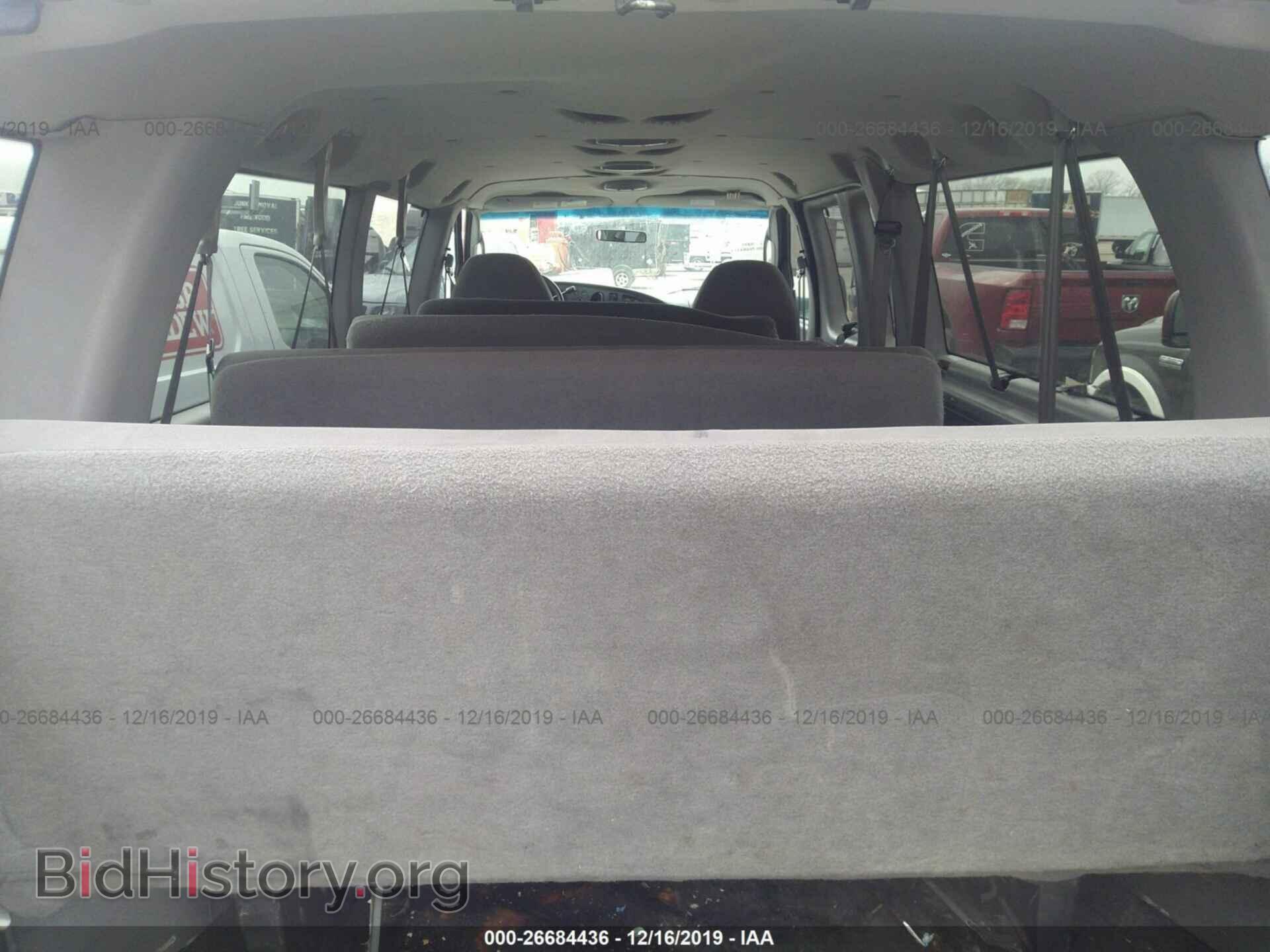 2007 Ford Econoline - VIN: 1FBSS31L77DB02884 - Фото 8