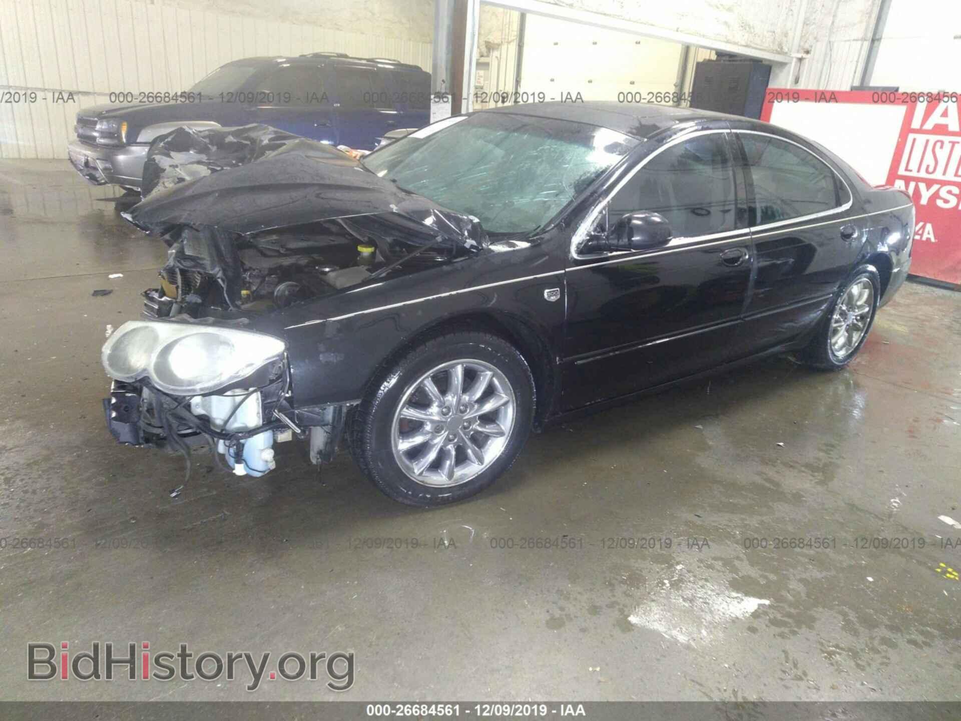 2004 CHRYSLER 300M - VIN: 2C3HE66G84H608978 - Фото 2
