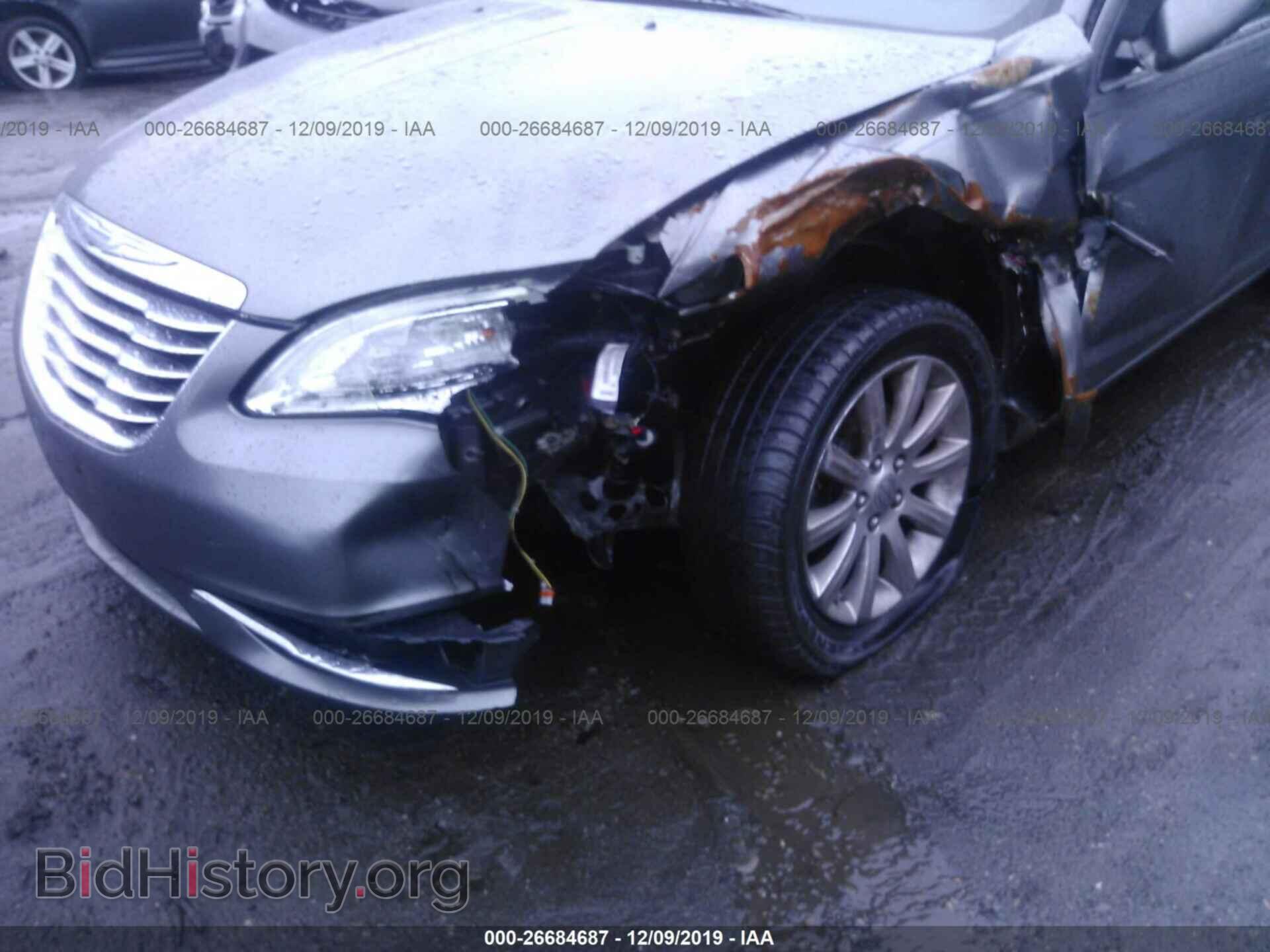 2012 Chrysler 200 - VIN: 1C3CCBBG8CN234179 - Фото 6