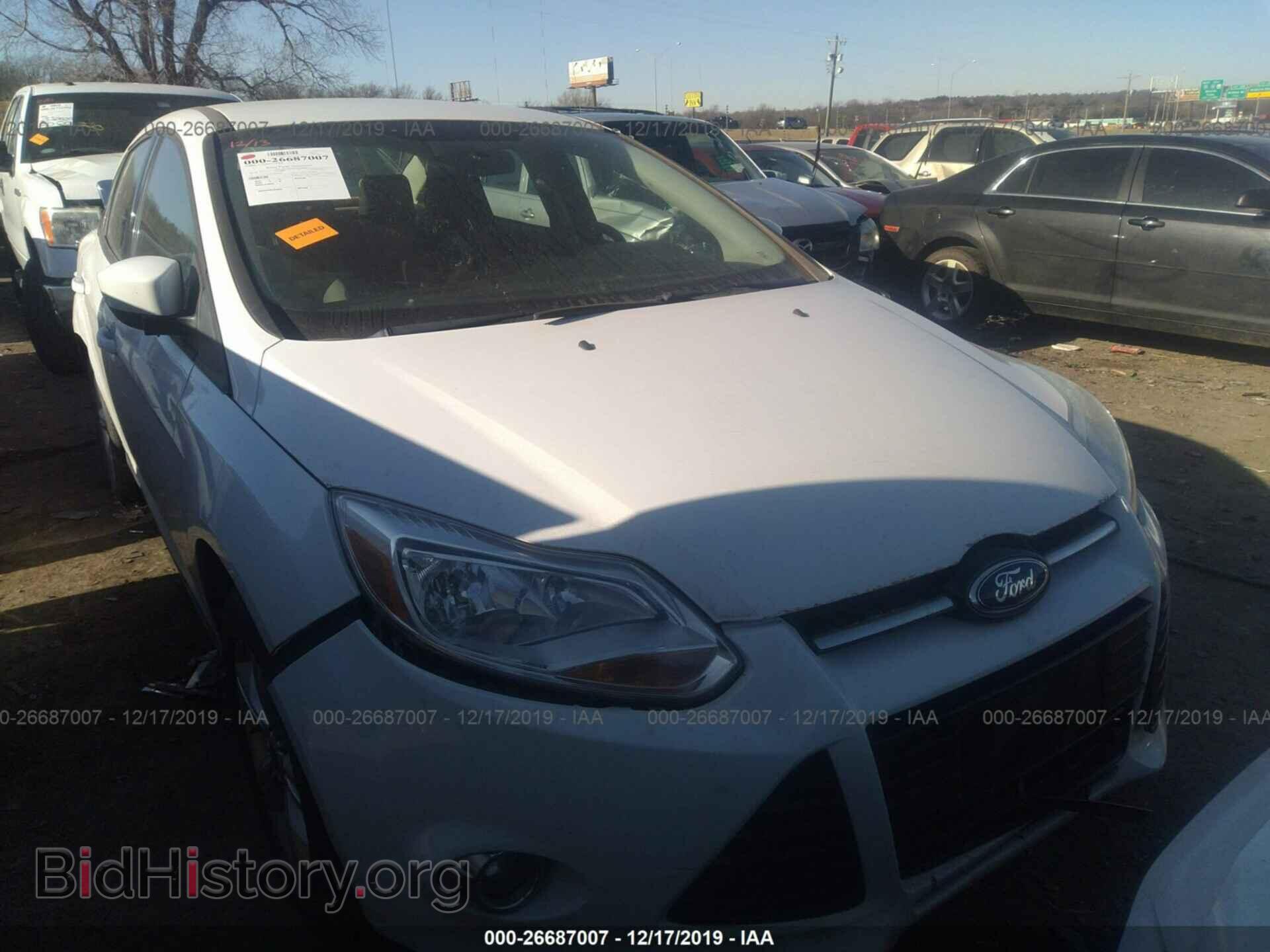 Photo 1FAHP3F21CL342994 - Ford Focus 2012