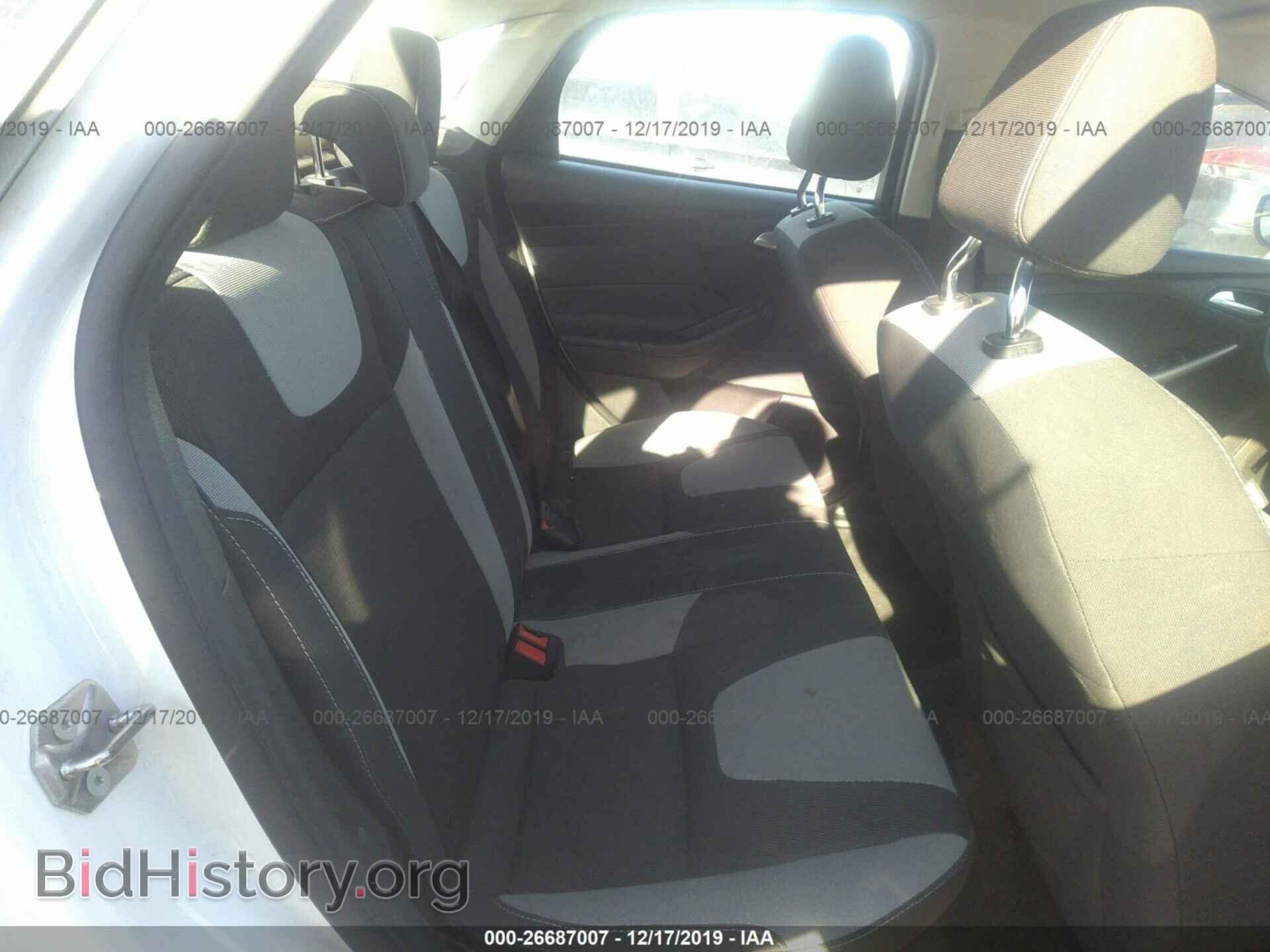 2012 Ford Focus - VIN: 1FAHP3F21CL342994 - Фото 8