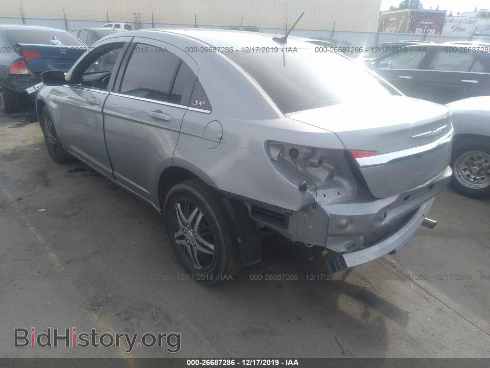 2013 CHRYSLER 200 - VIN: 1C3CCBAB0DN642392 - Фото 3