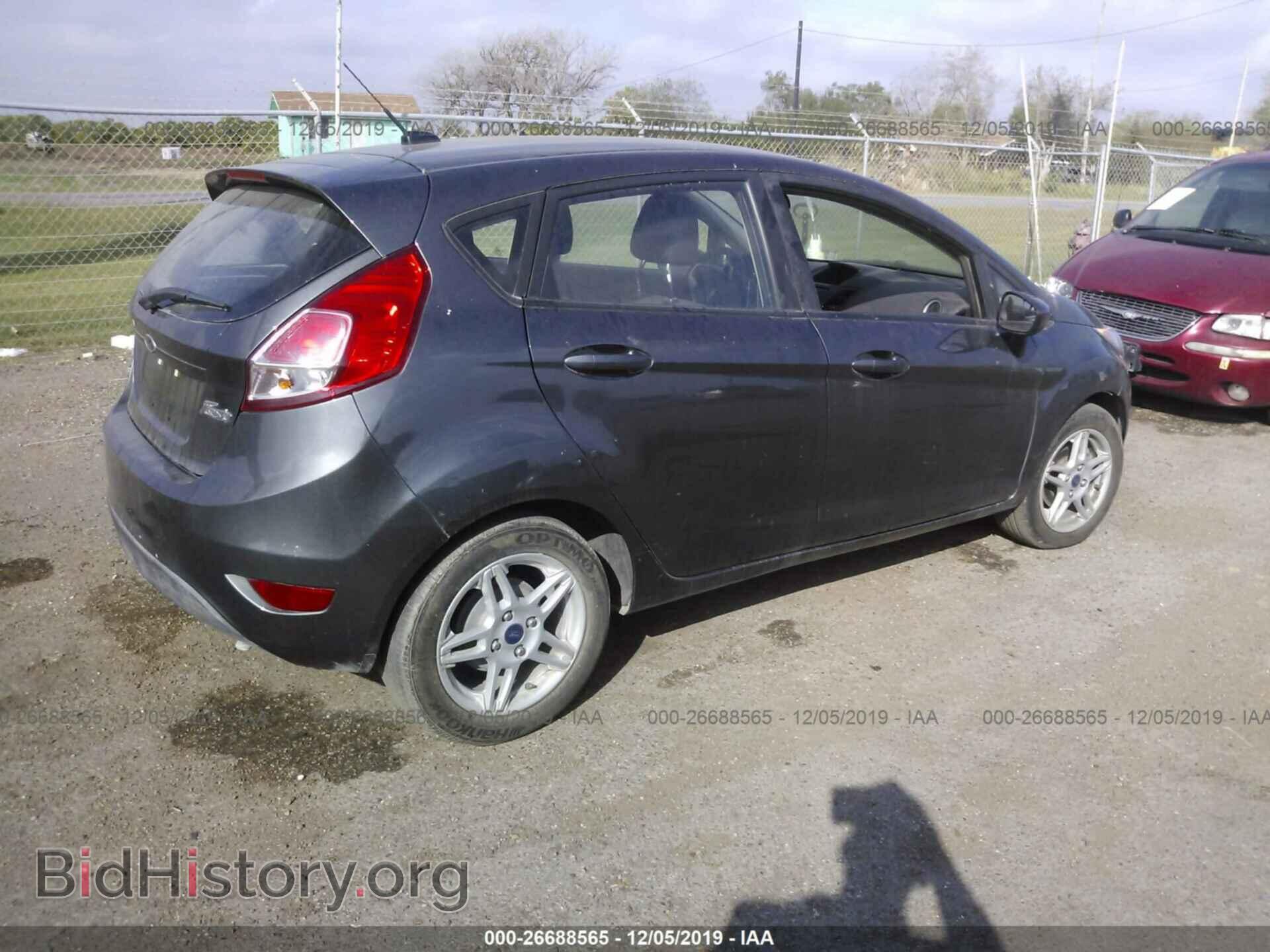2017 FORD FIESTA - VIN: 3FADP4EJ5HM103872 - Photo 4