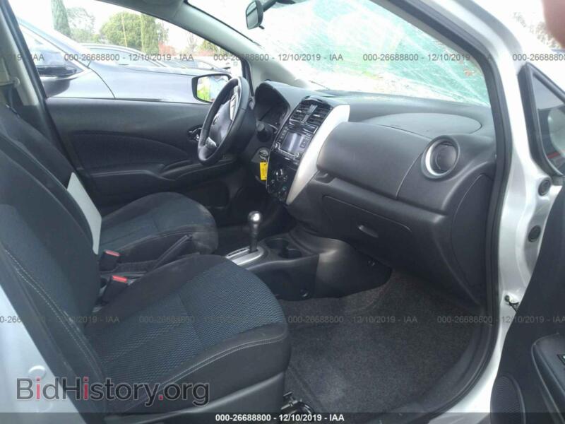 2016 Nissan VERSA NOTE (VIN 3N1CE2CP5GL369486) — photo 5 of 11