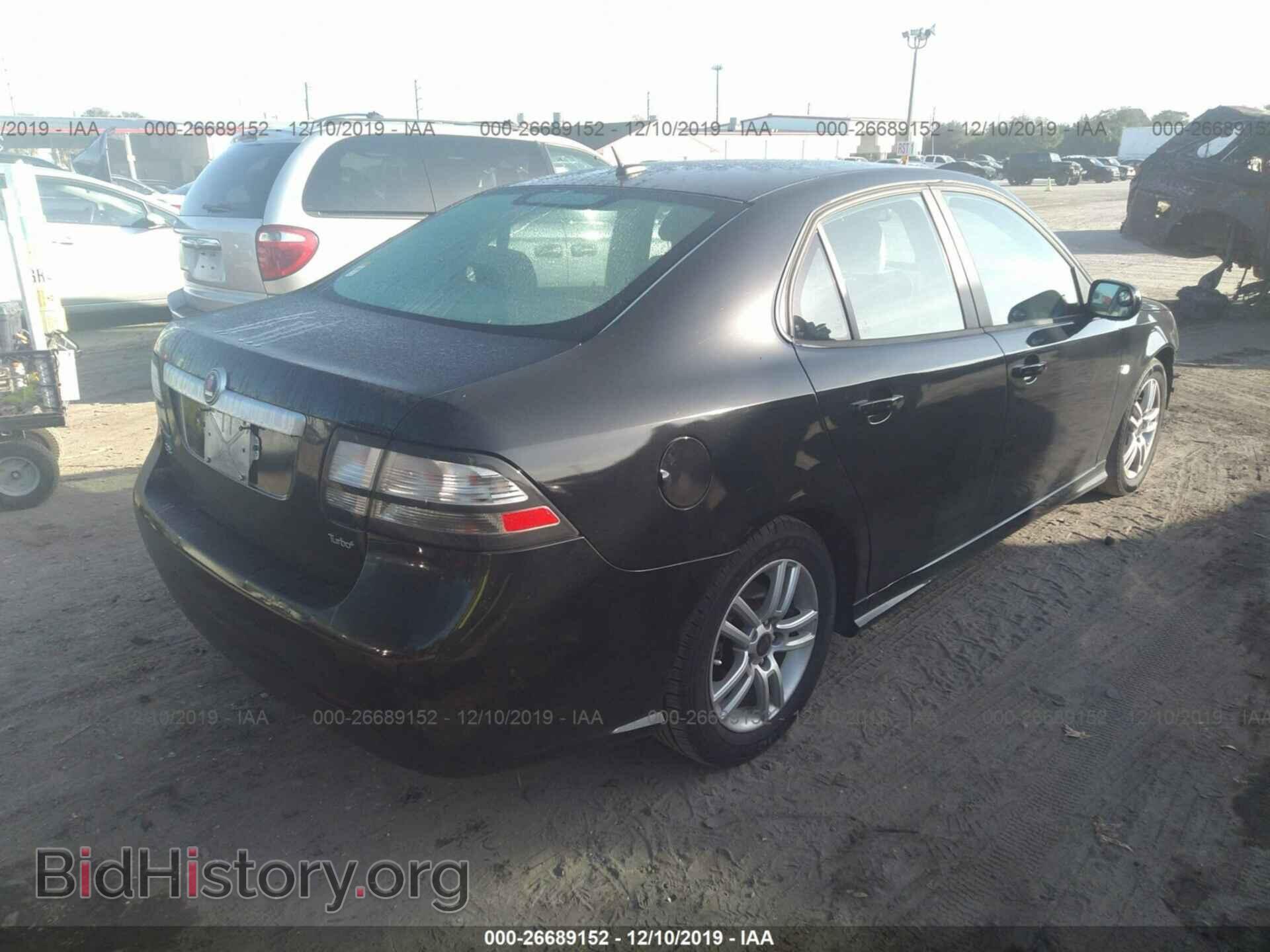 2011 SAAB 9-3 - VIN: YS3FA4CY4B1307435 - Photo 4