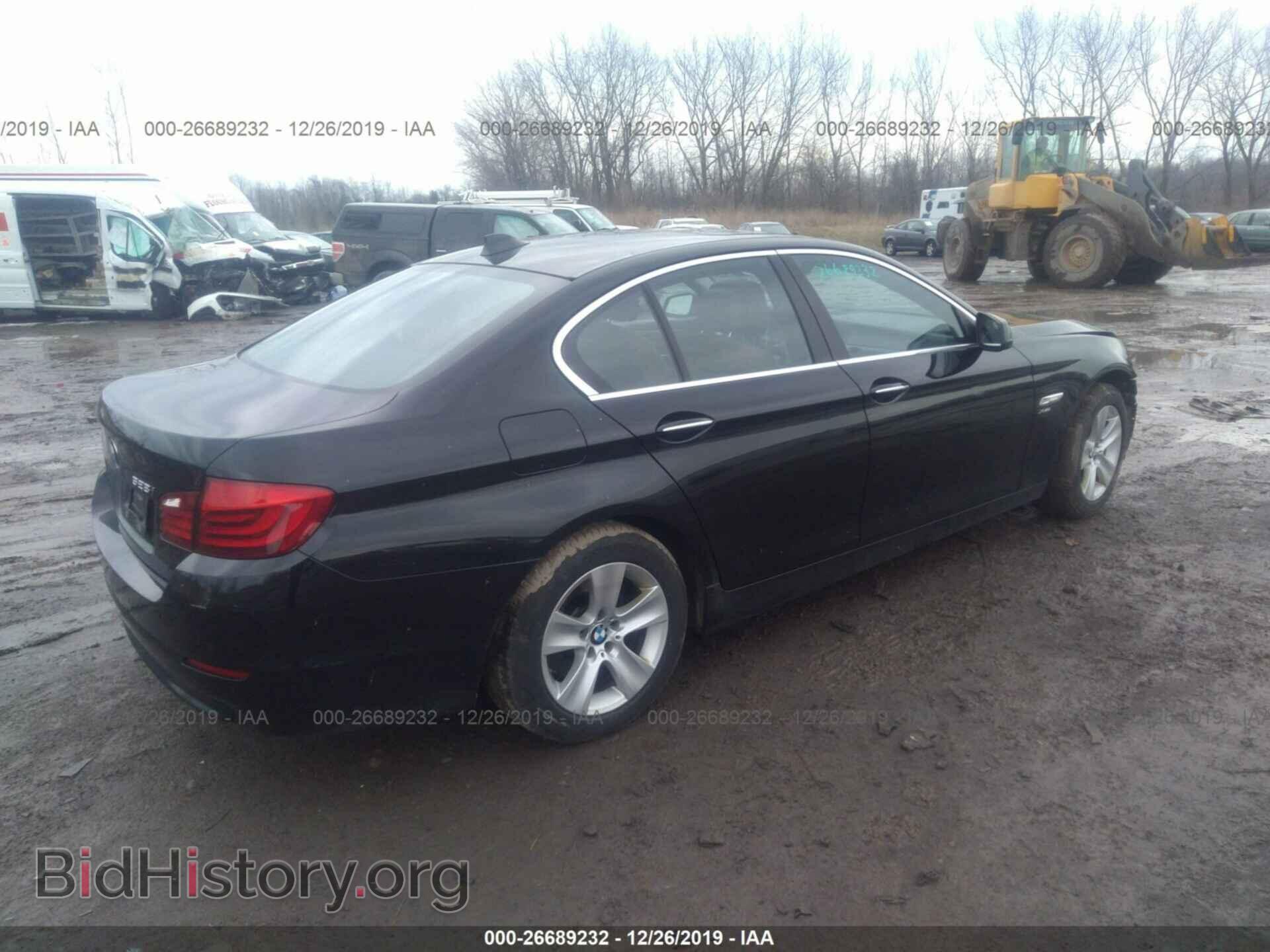 2012 BMW 528 - VIN: WBAXH5C59CDW06998 - Фото 4