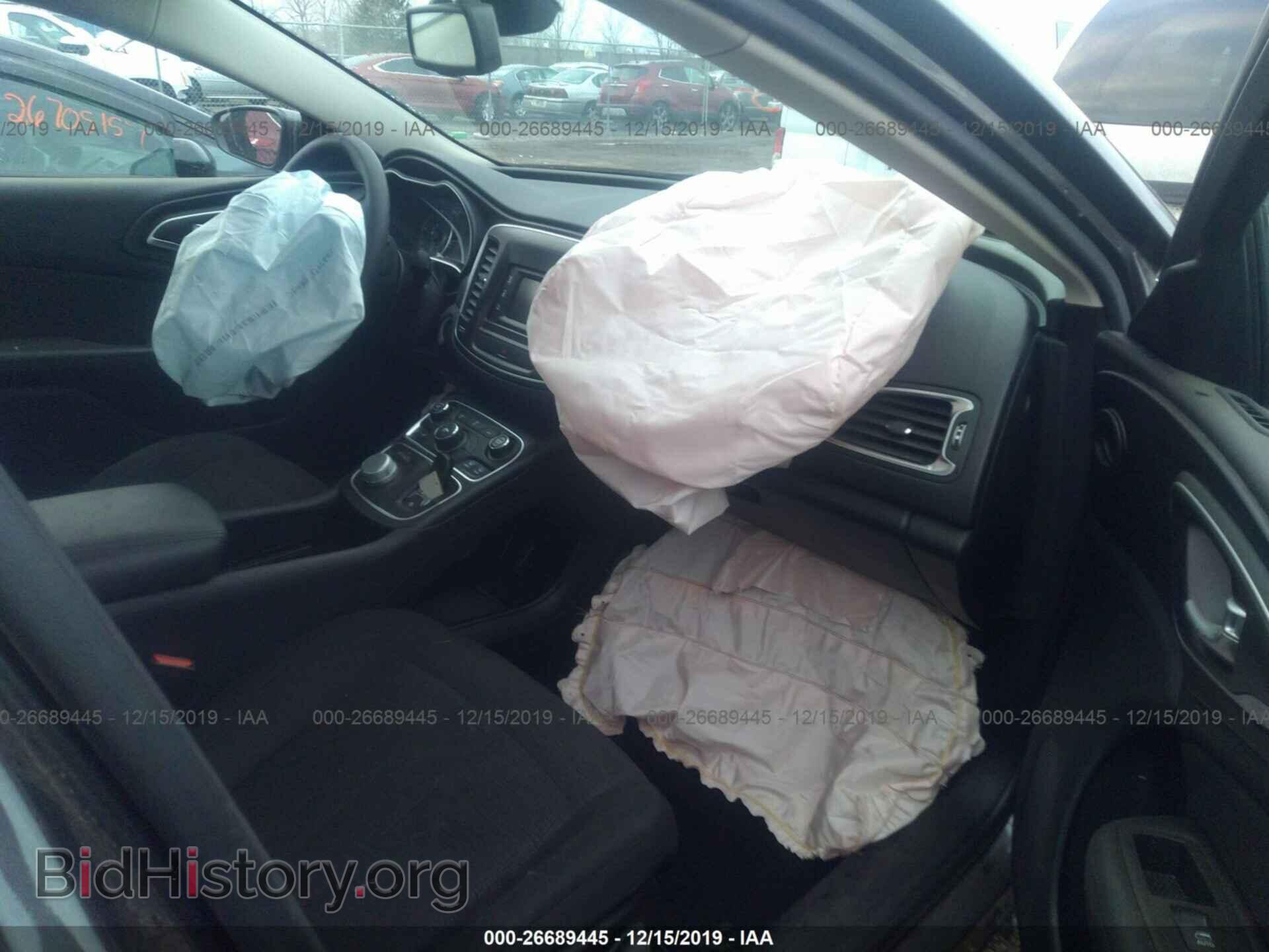 2015 CHRYSLER 200 - VIN: 1C3CCCABXFN715230 - Фото 5