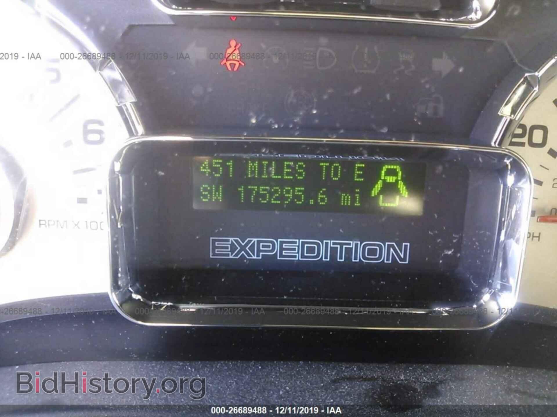2011 FORD EXPEDITION - VIN: 1FMJU1H50BEF01082 - Фото 7