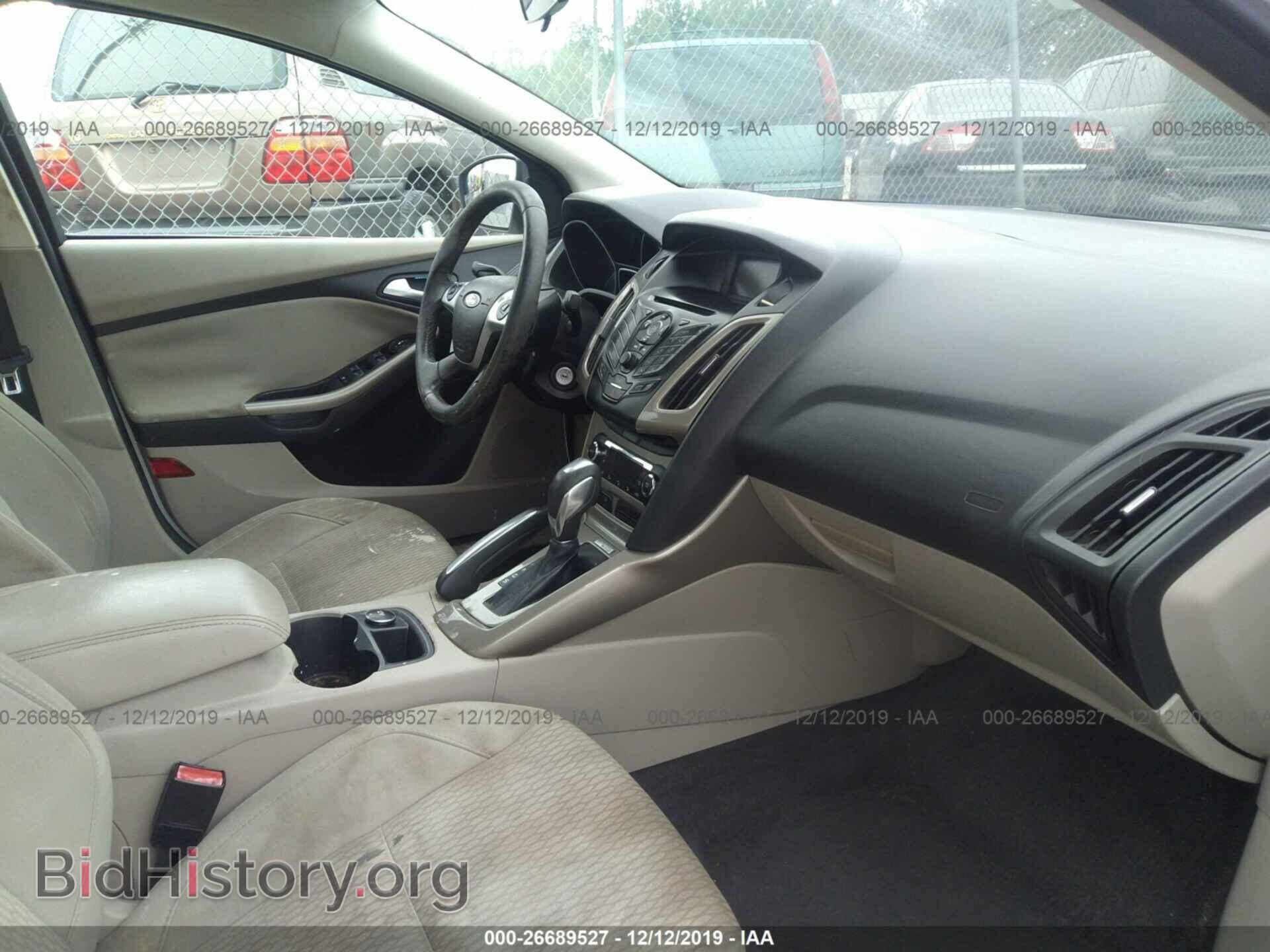2012 Ford Focus - VIN: 1FAHP3H26CL201027 - Фото 5