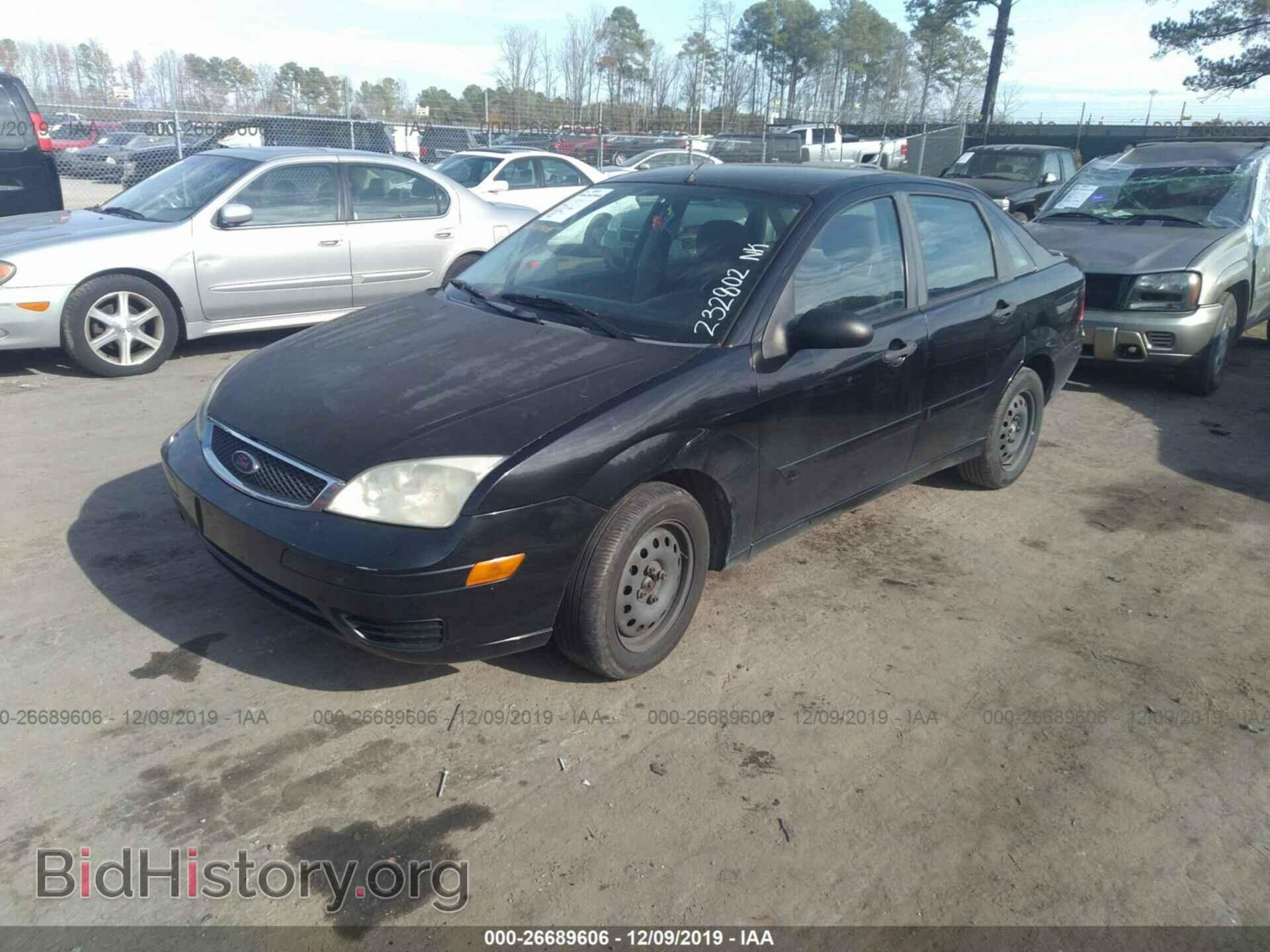 2007 FORD FOCUS - VIN: 1FAFP34N77W232802 - Фото 2