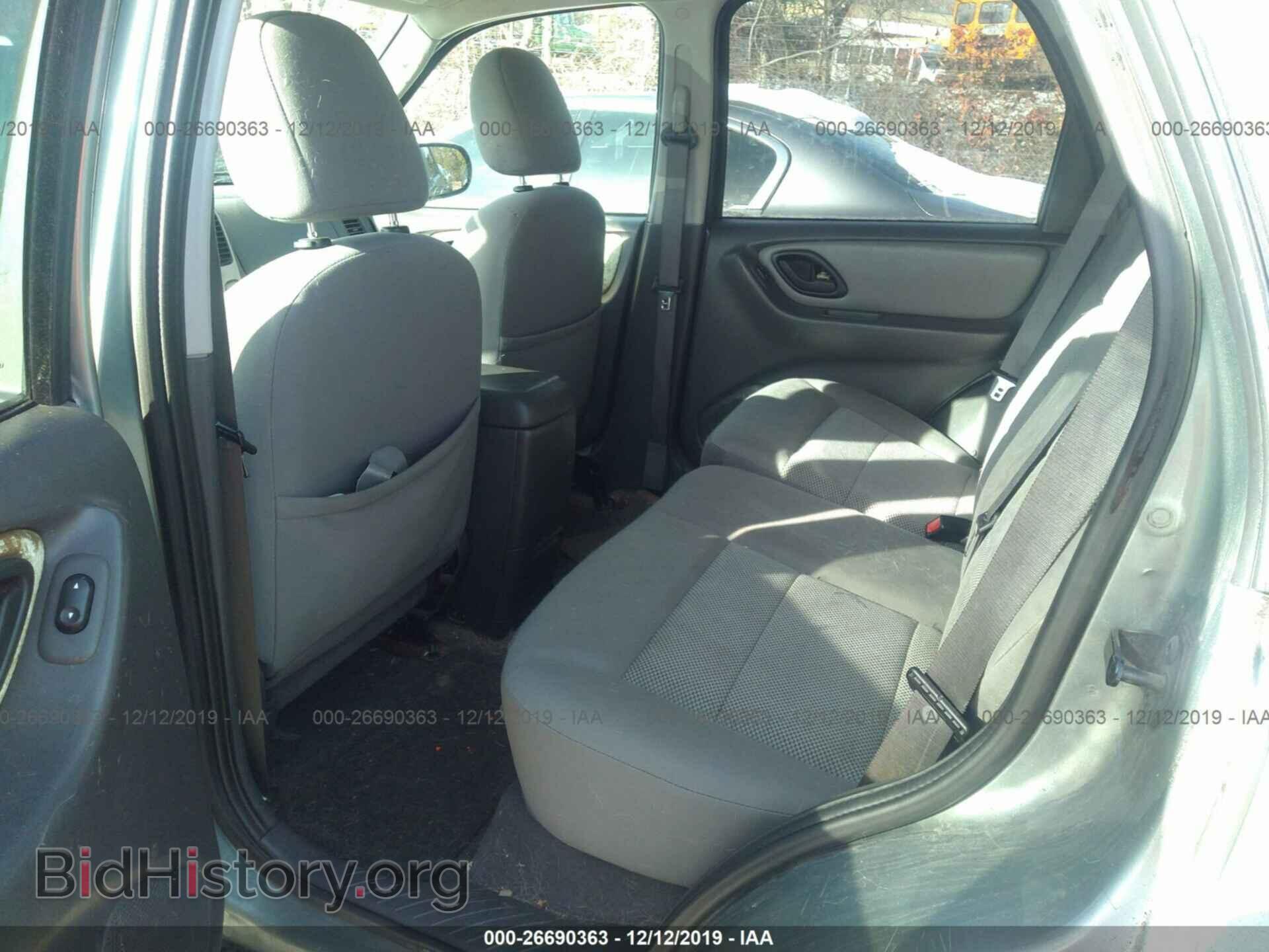 2005 FORD ESCAPE - VIN: 1FMYU03165KB36880 - Фото 8