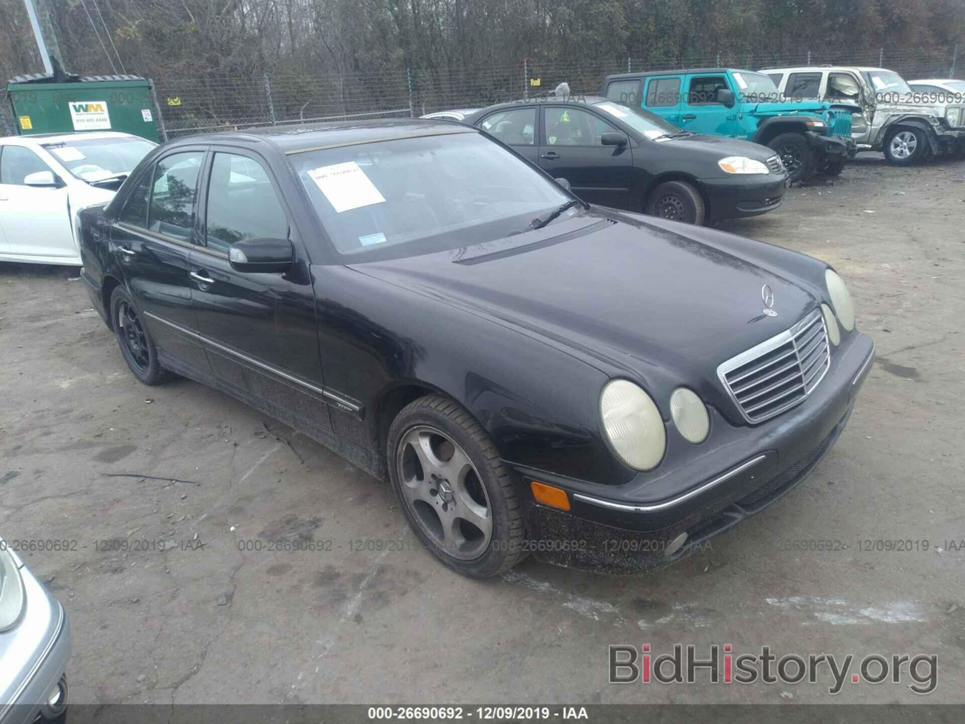 Photo WDBJF65JX1B349341 - MERCEDES-BENZ E 2001