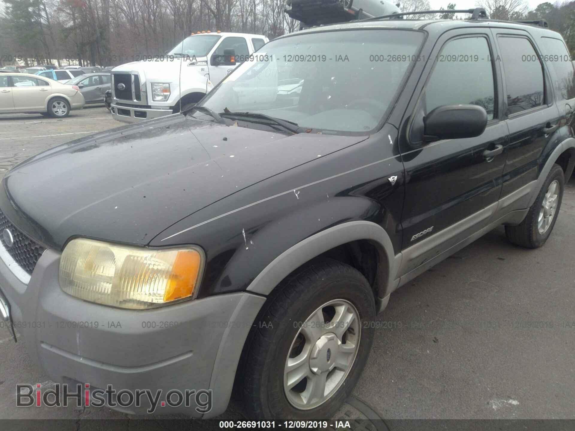 2002 Ford Escape - VIN: 1FMYU04142KA38893 - Фото 2