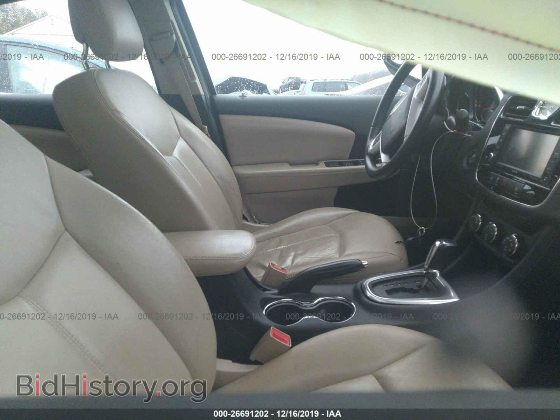 2013 Chrysler 200 - VIN: 1C3CCBCG5DN597698 - Фото 5