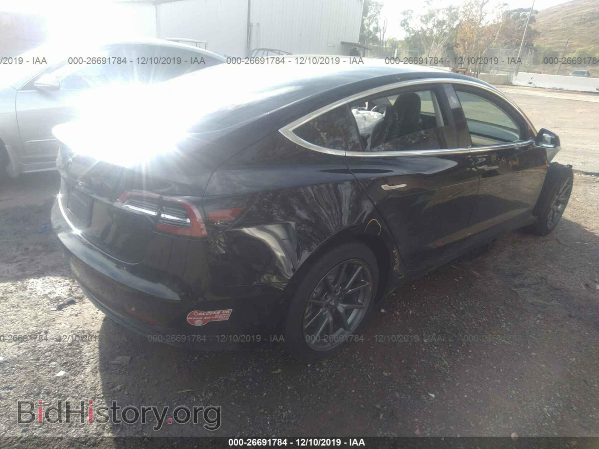 2018 TESLA MODEL 3 - VIN: 5YJ3E1EAXJF172996 - Photo 4