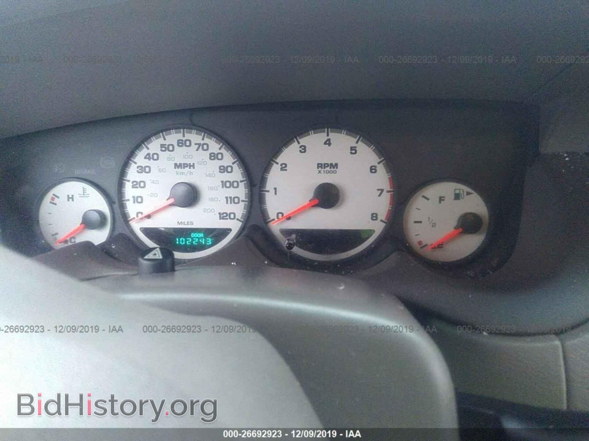 2005 Dodge Neon - VIN: 1B3ES56C55D155255 - Фото 7