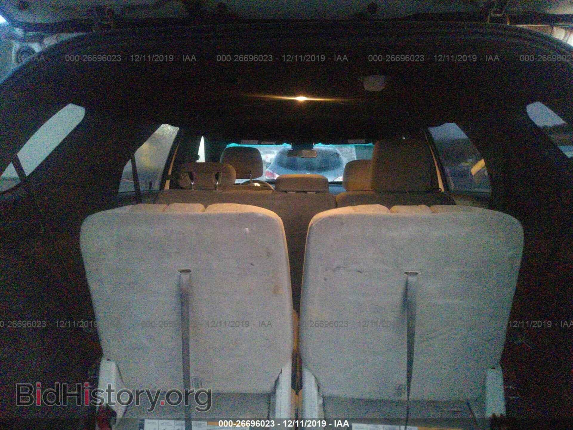 2012 Ford Explorer - VIN: 1FMHK7D85CGA46906 - Photo 8
