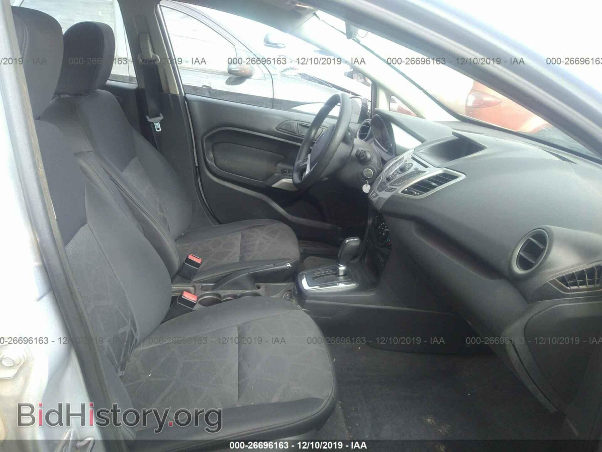 2012 Ford Fiesta - VIN: 3FADP4EJ6CM131866 - Фото 5