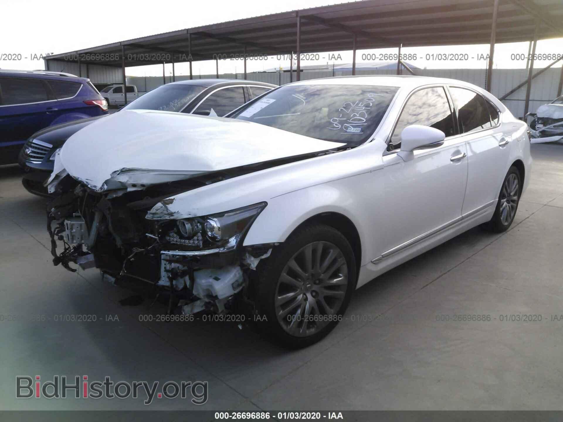 2013 LEXUS LS - VIN: JTHBL5EF8D5119500 - Фото 2
