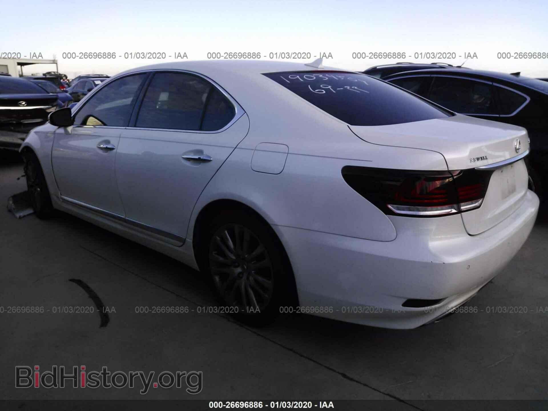 2013 LEXUS LS - VIN: JTHBL5EF8D5119500 - Фото 3