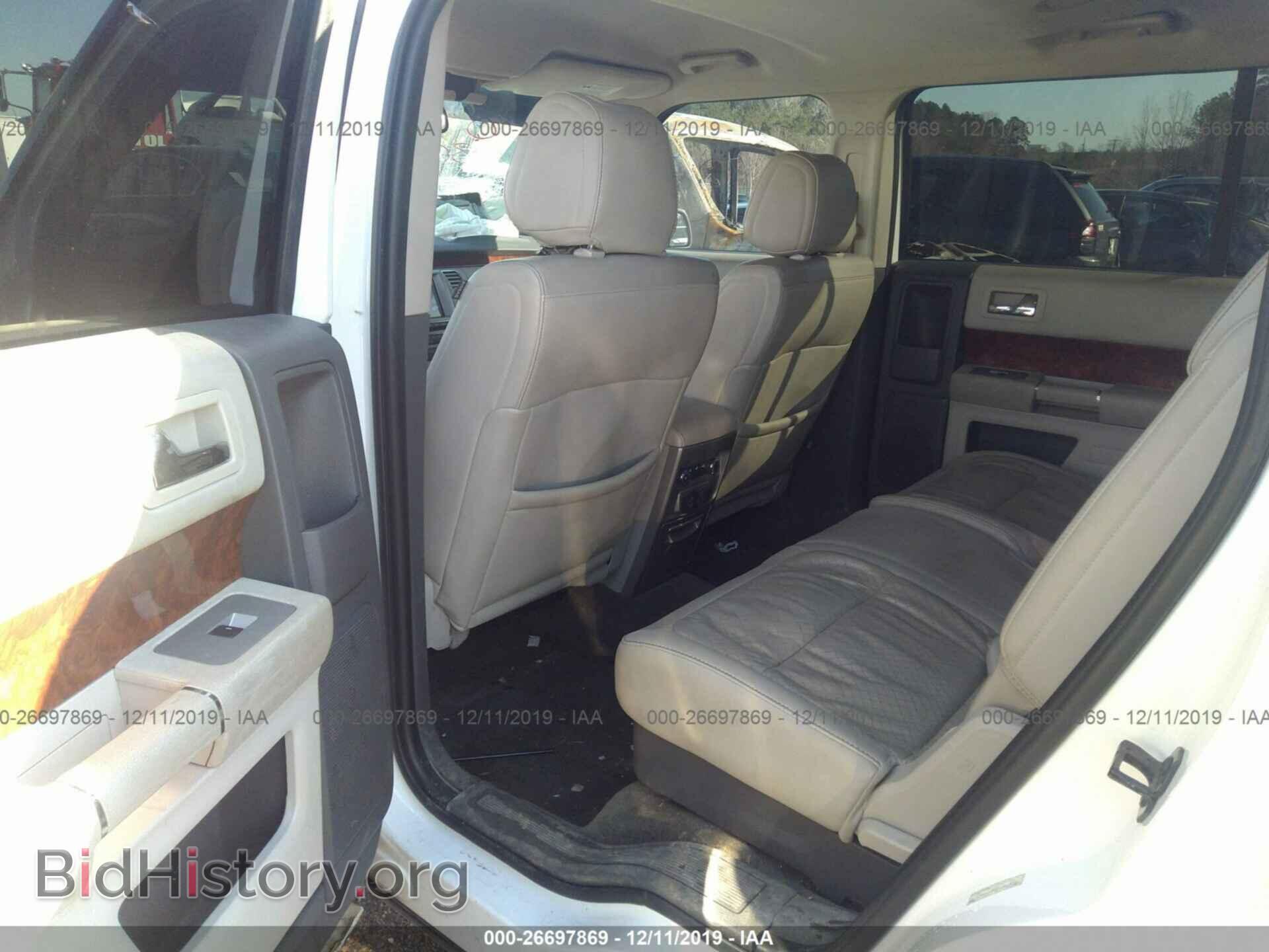 2011 FORD FLEX - VIN: 2FMGK5DC2BBD01070 - Photo 8