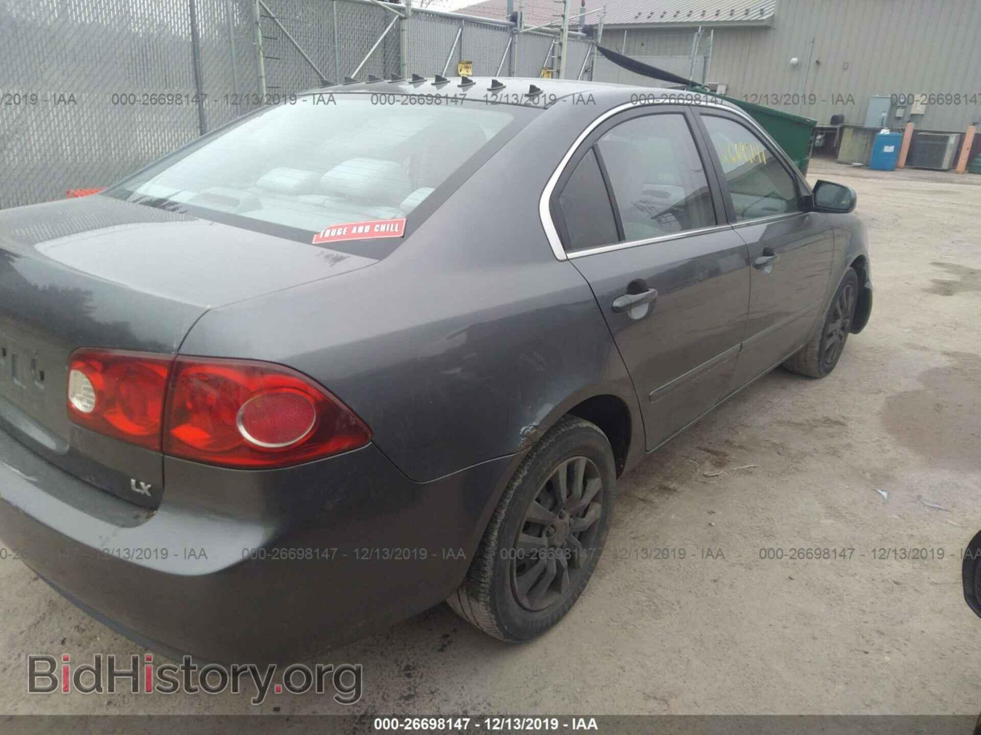 2006 KIA OPTIMA - VIN: KNAGE123565028317 - Фото 4