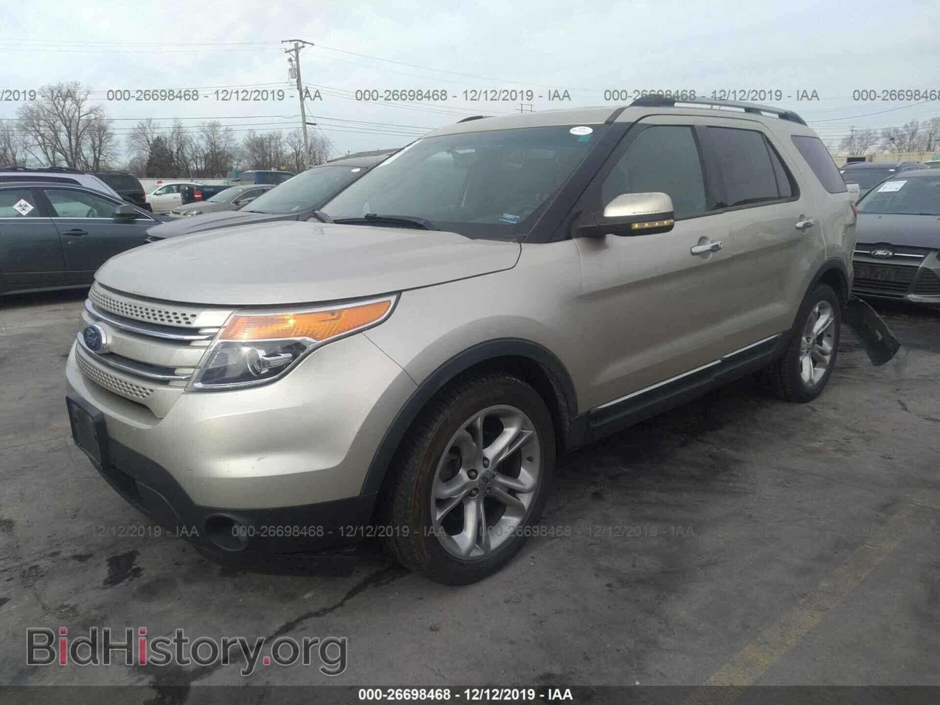 2011 FORD EXPLORER - VIN: 1FMHK7F82BGA03040 - Фото 2