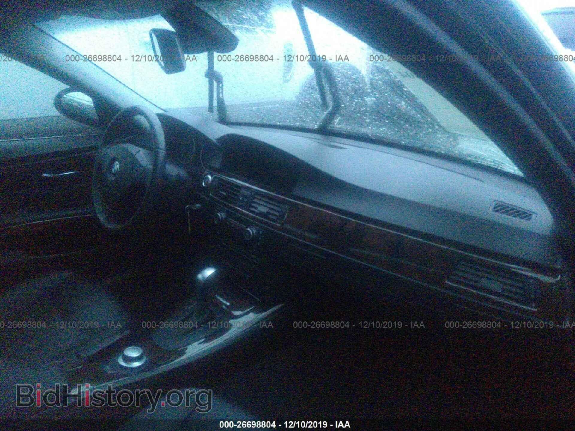 2008 BMW 335 - VIN: WBAVD53518A282988 - Photo 5