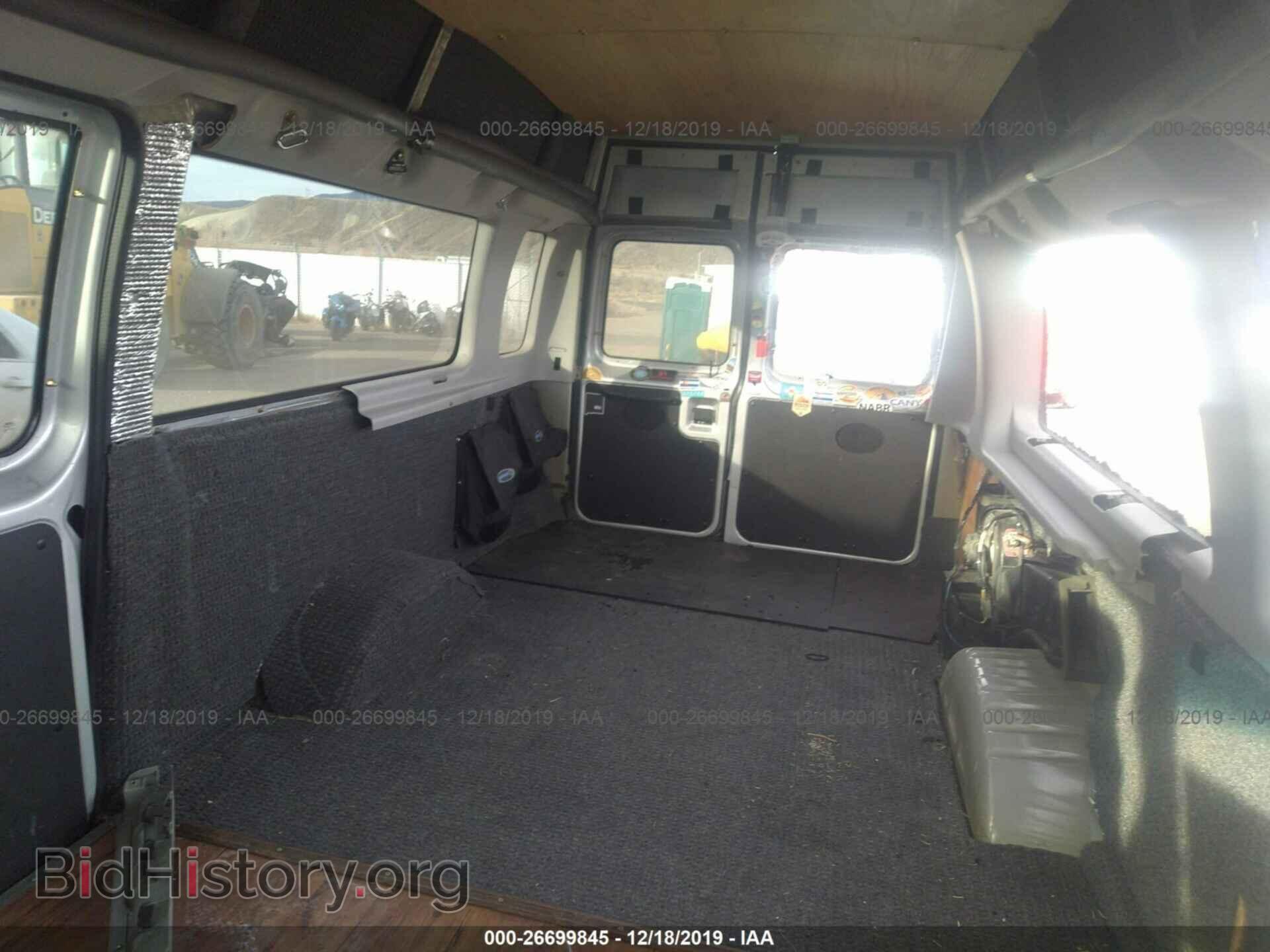 2004 FORD ECONOLINE - VIN: 1FBSS31L34HB33067 - Фото 8