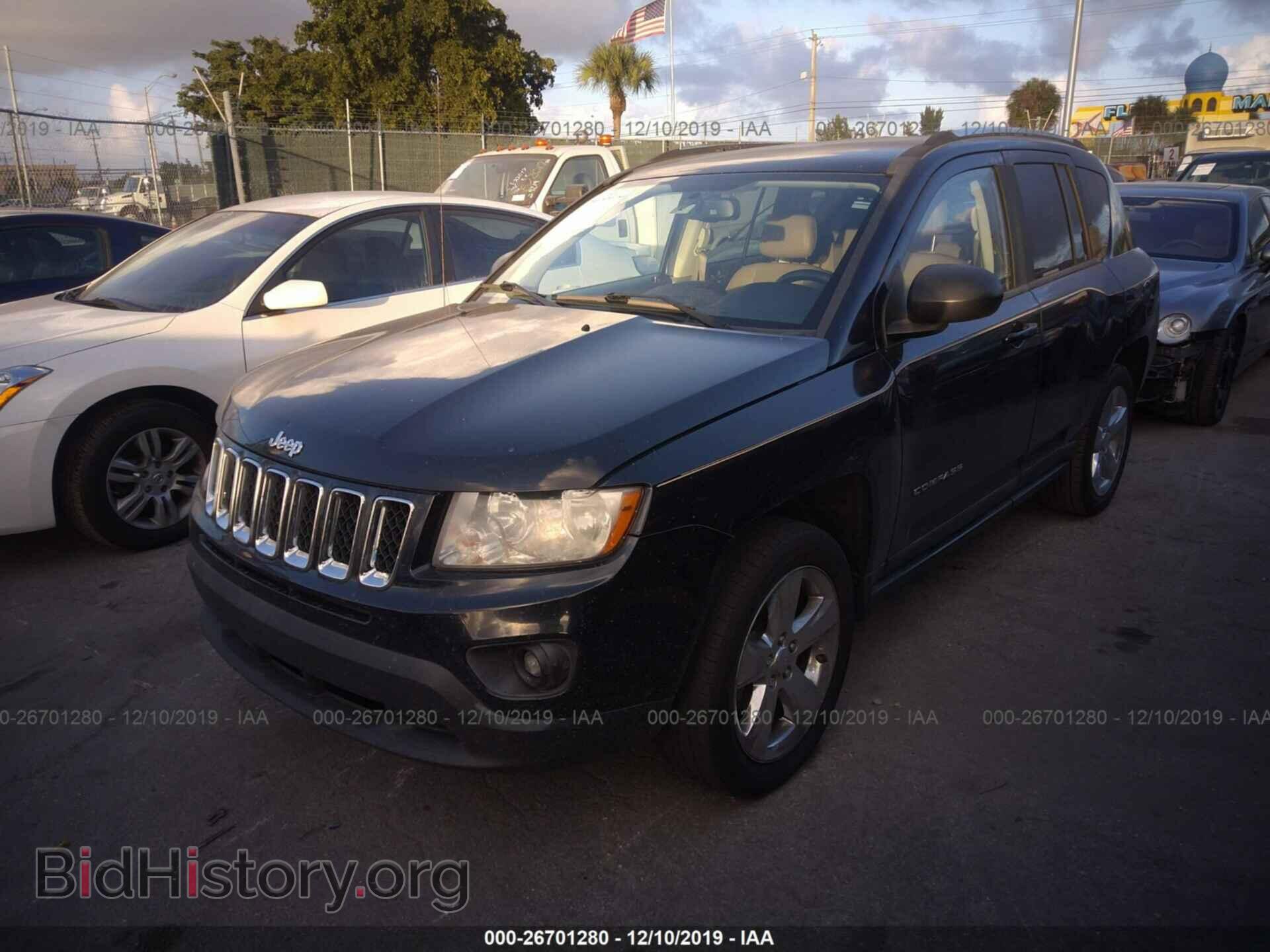 2011 JEEP COMPASS - VIN: 1J4NT5FB2BD143993 - Photo 2