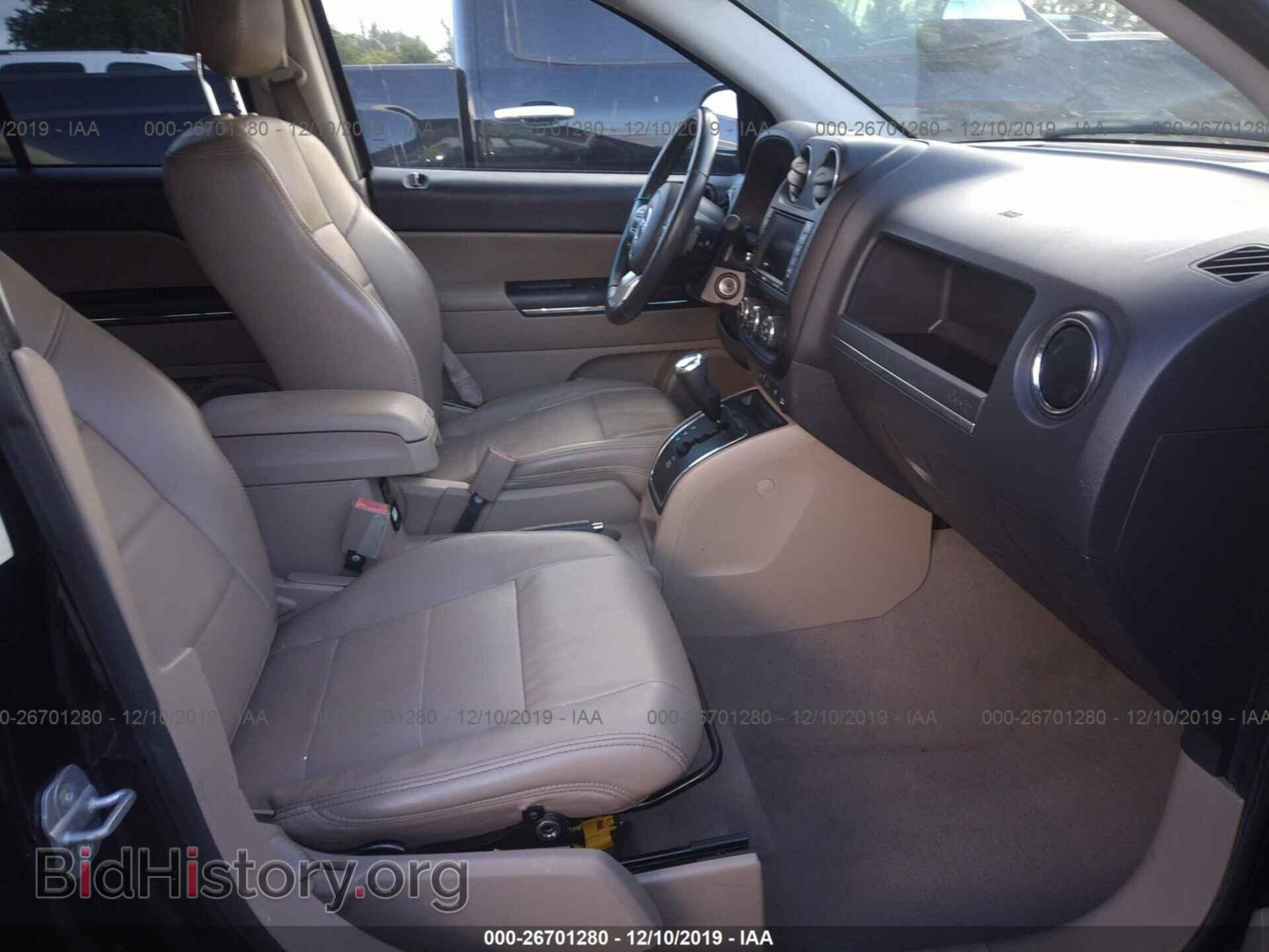 2011 JEEP COMPASS - VIN: 1J4NT5FB2BD143993 - Photo 5
