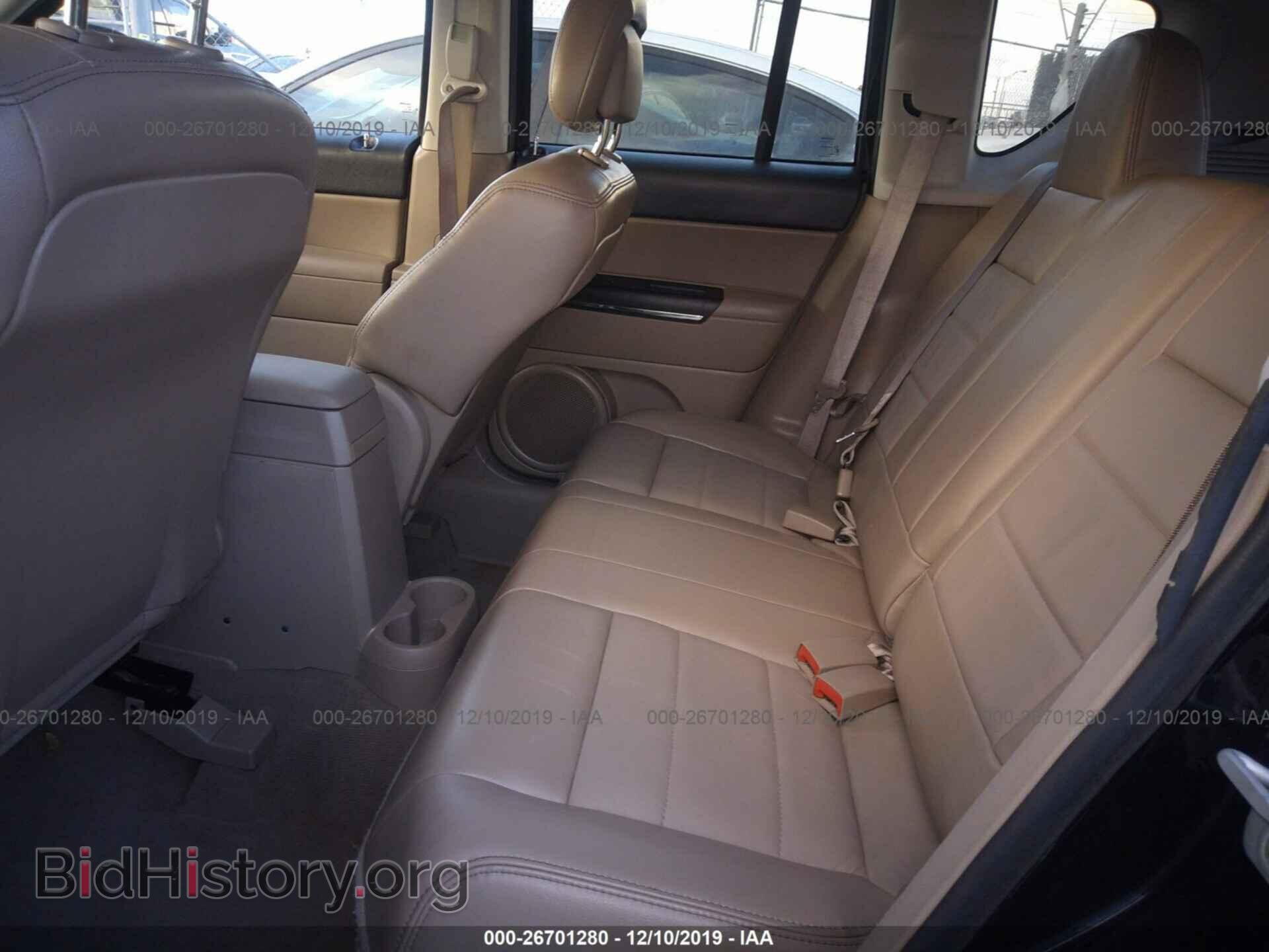 2011 JEEP COMPASS - VIN: 1J4NT5FB2BD143993 - Photo 8
